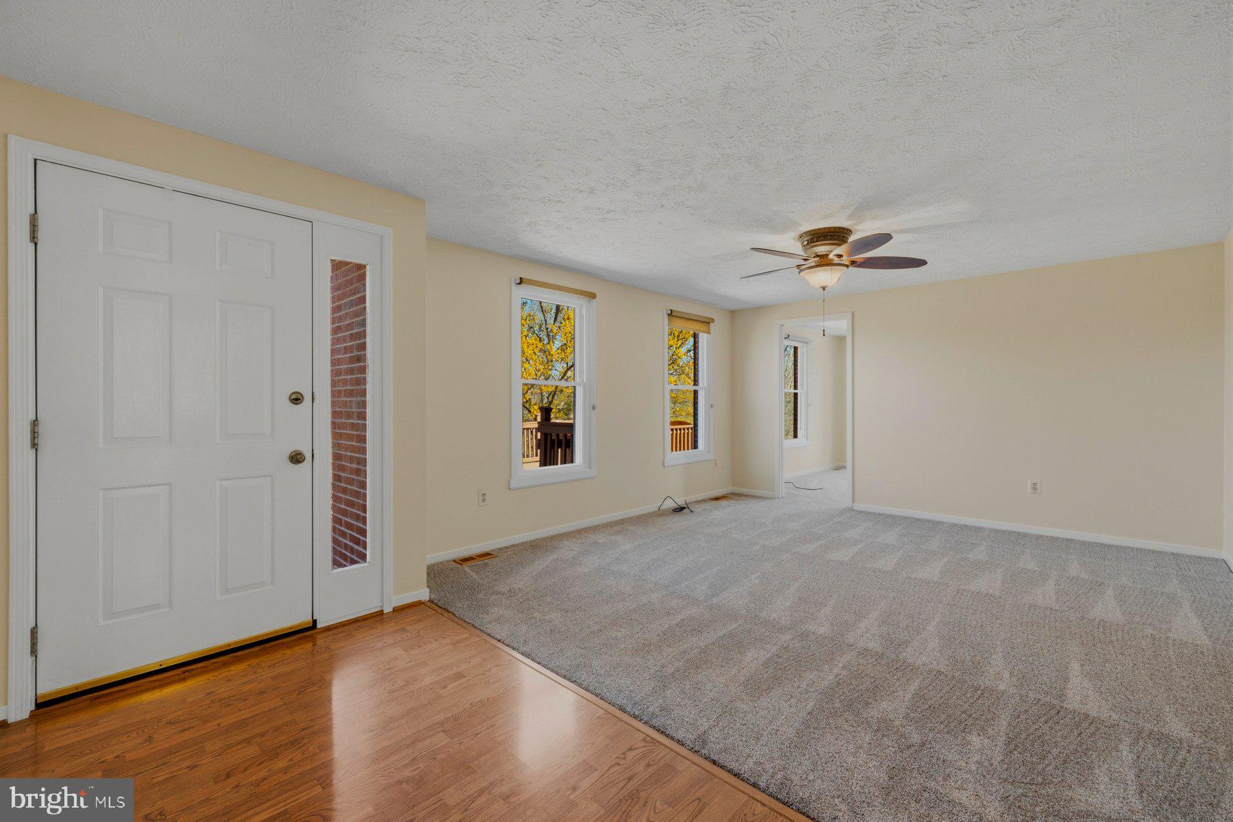 BOSS ARNOLD VILLAGE - Residential