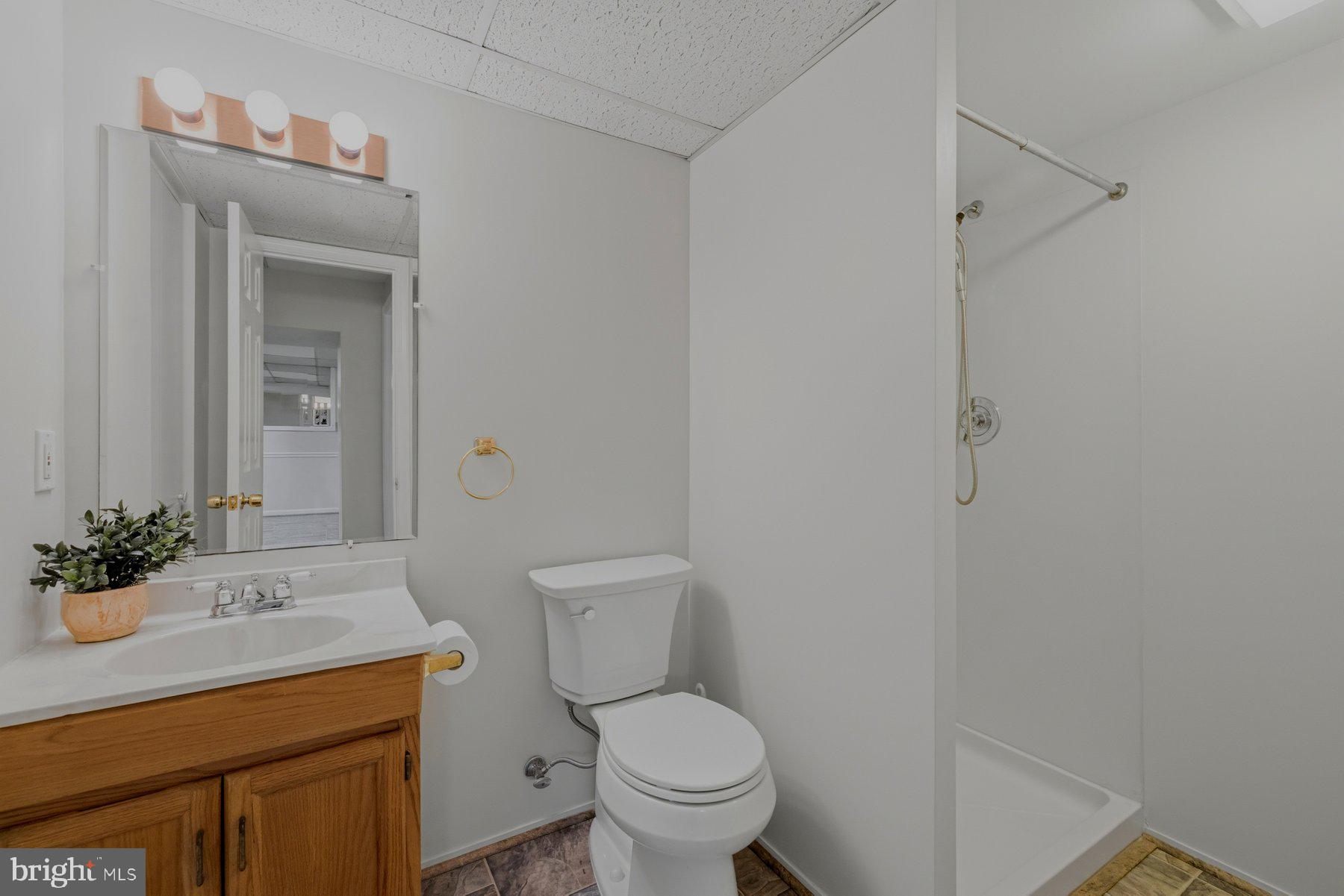 BOSS ARNOLD VILLAGE - Residential