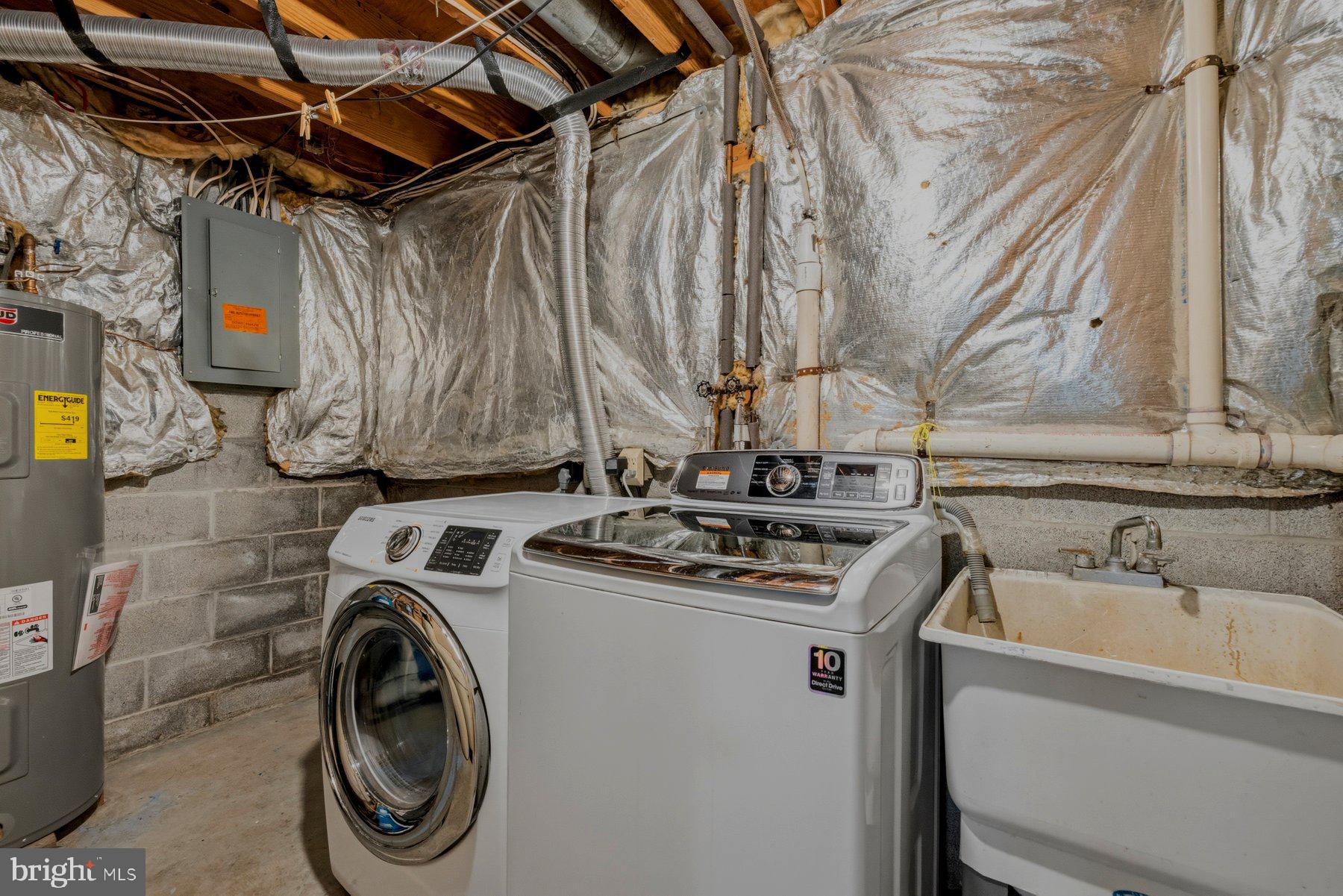 BOSS ARNOLD VILLAGE - Residential