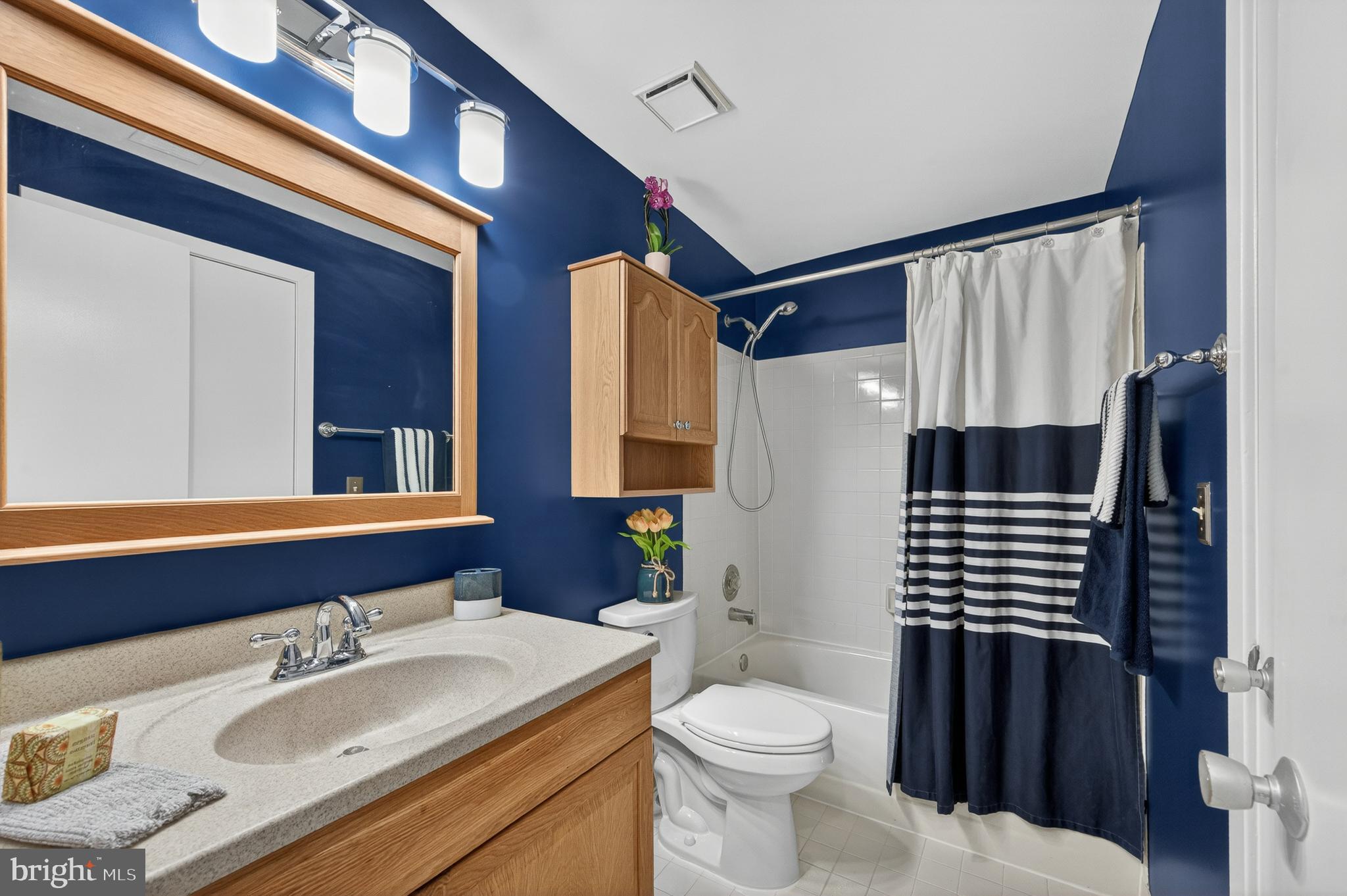 1512 SUMMERCHASE COURT C