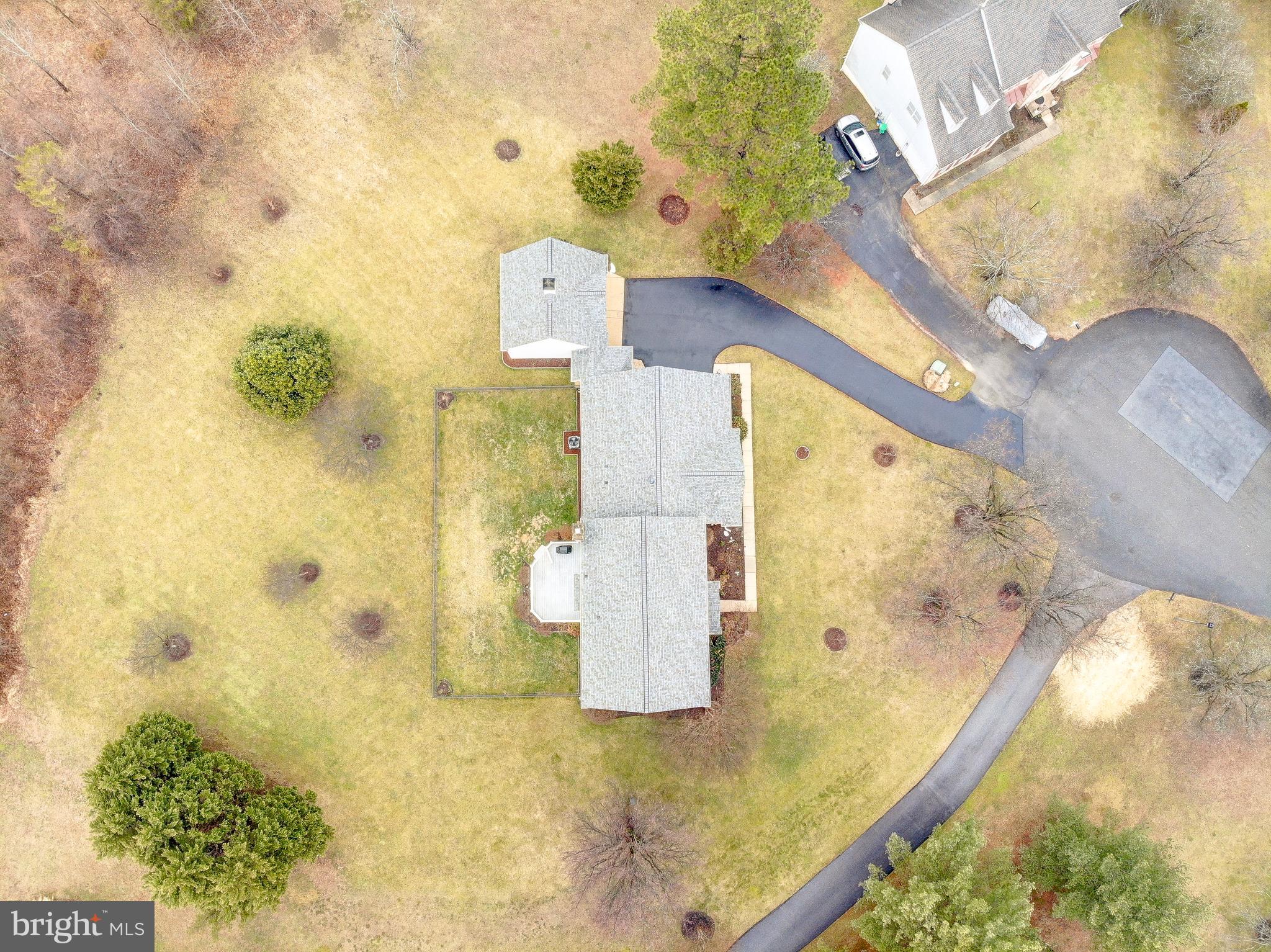 MOUNT OAK MANOR - Residential