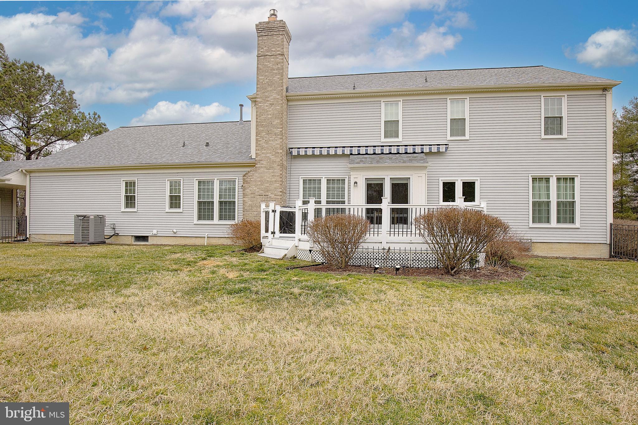 MOUNT OAK MANOR - Residential