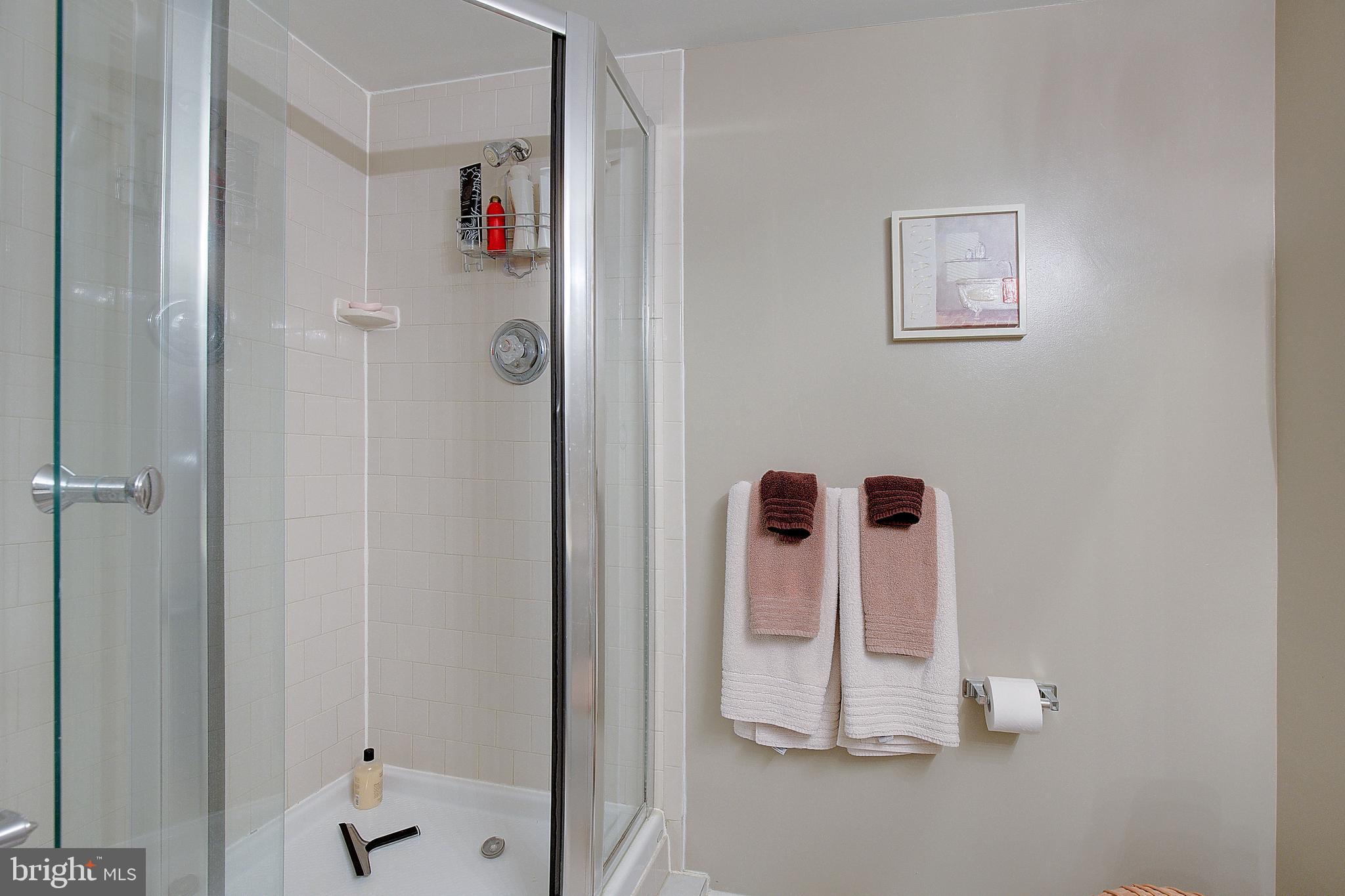 MOUNT OAK MANOR - Residential