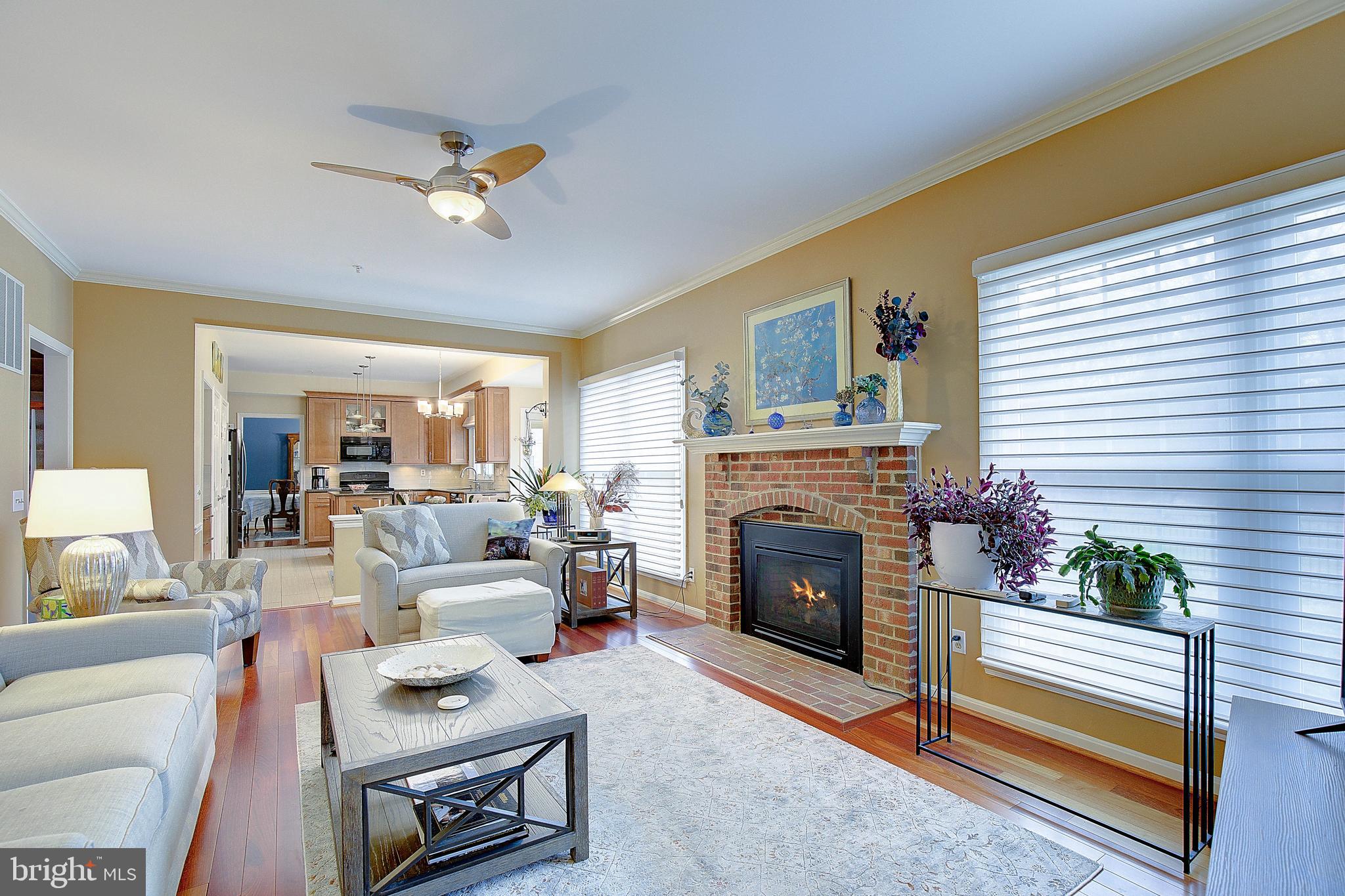 MOUNT OAK MANOR - Residential