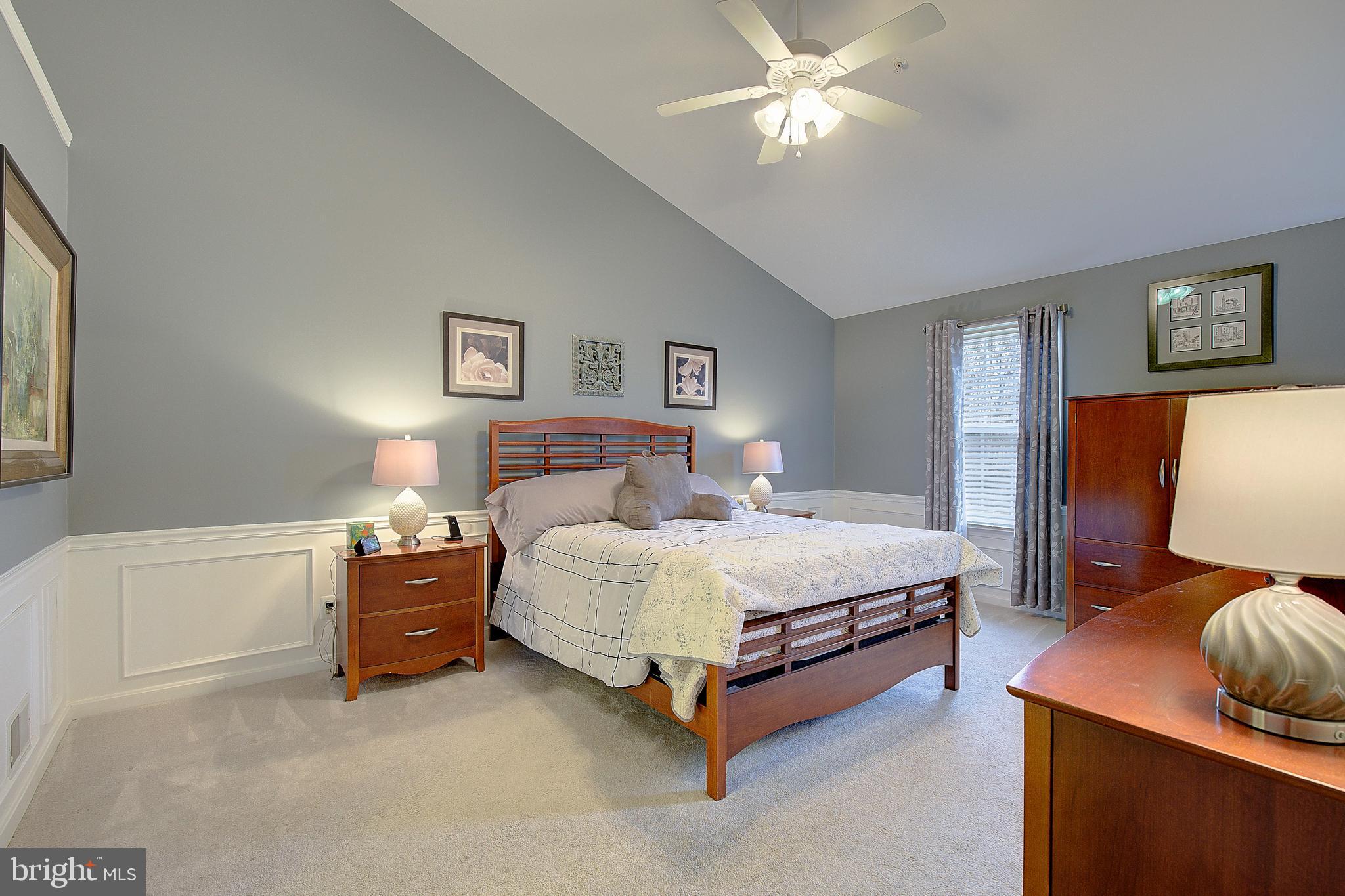 MOUNT OAK MANOR - Residential