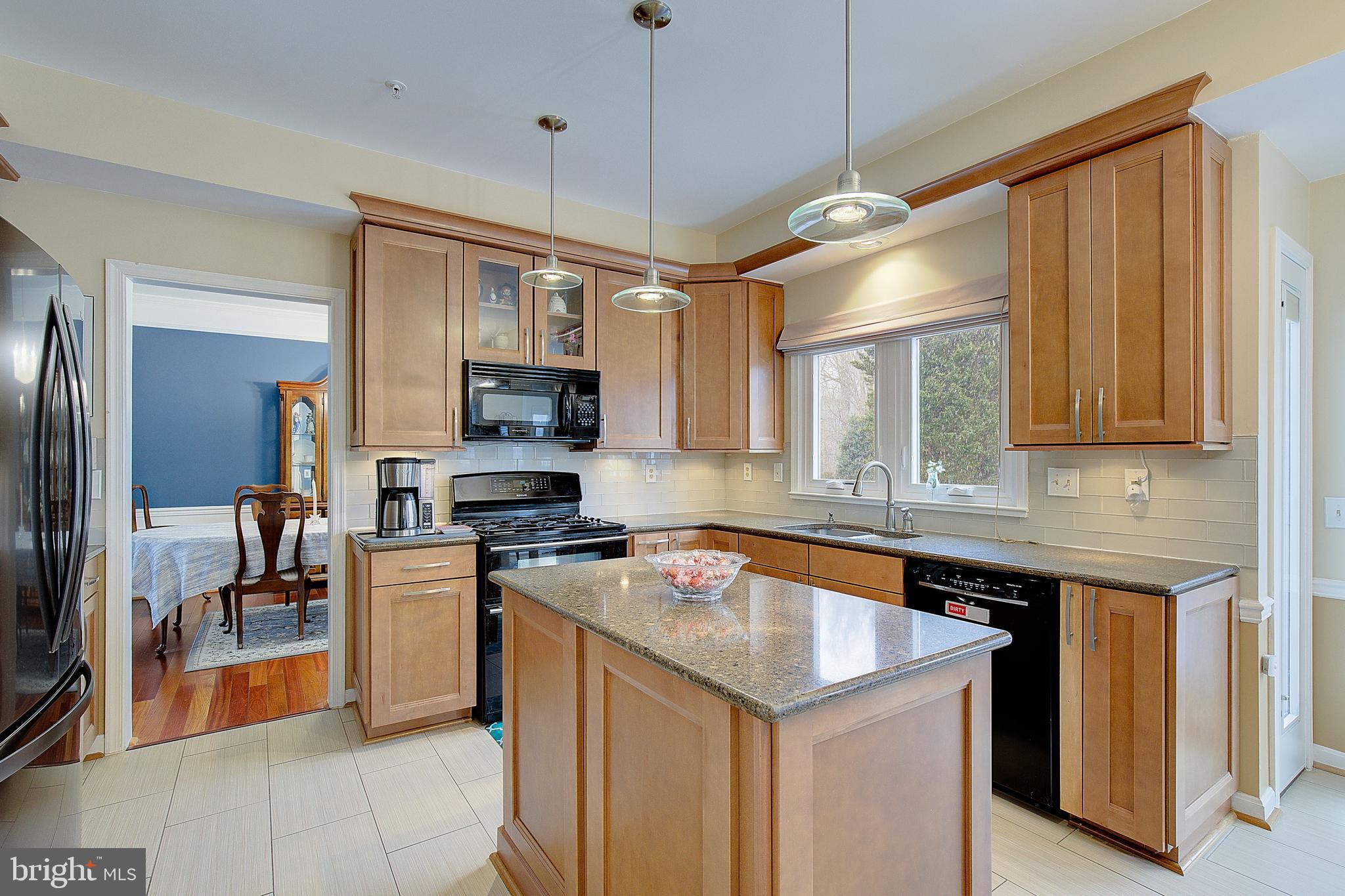 MOUNT OAK MANOR - Residential