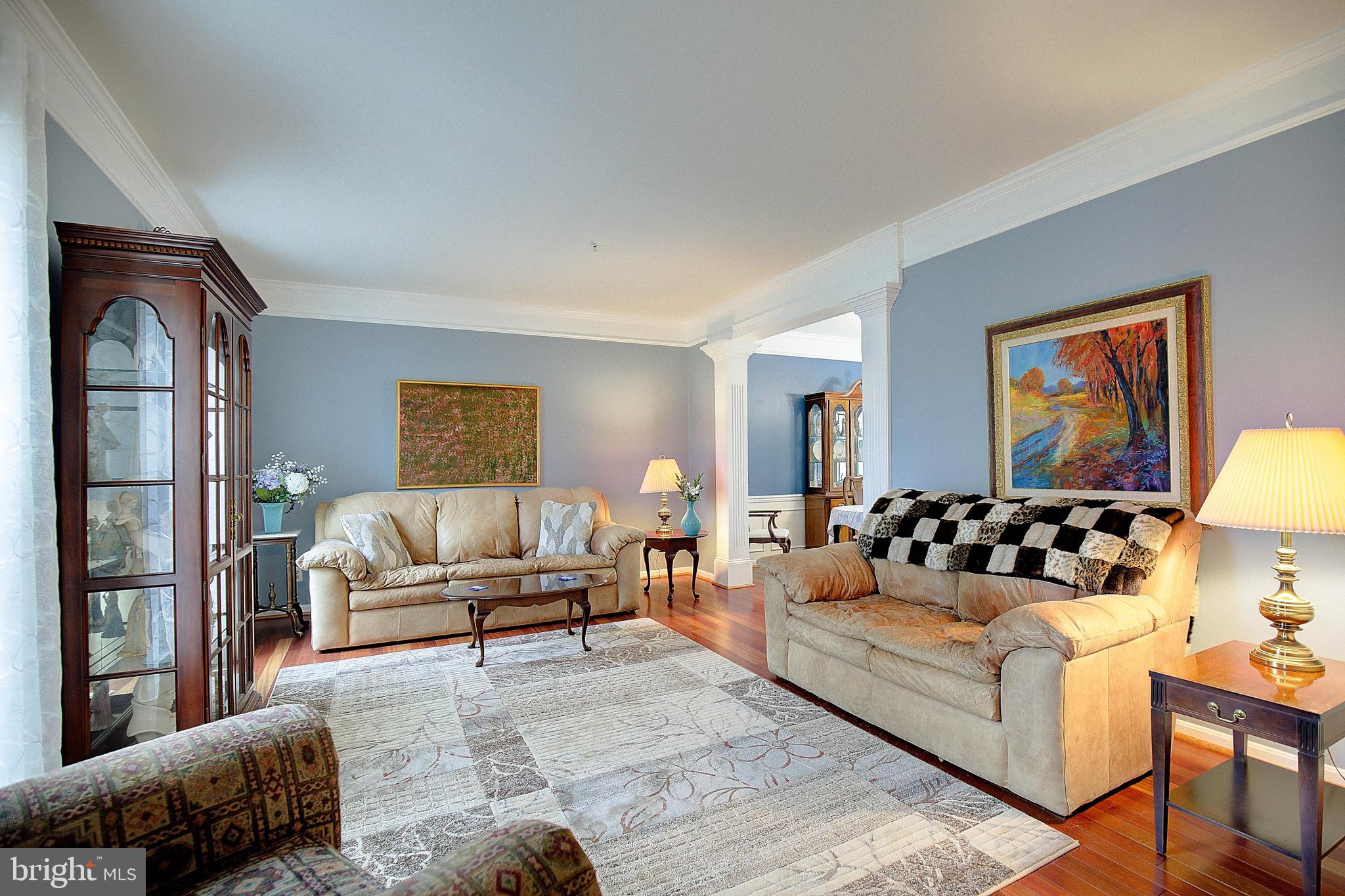 MOUNT OAK MANOR - Residential