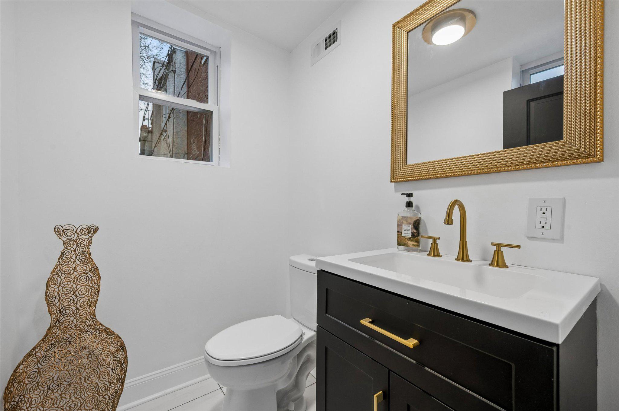 WEST OAK LANE - Residential