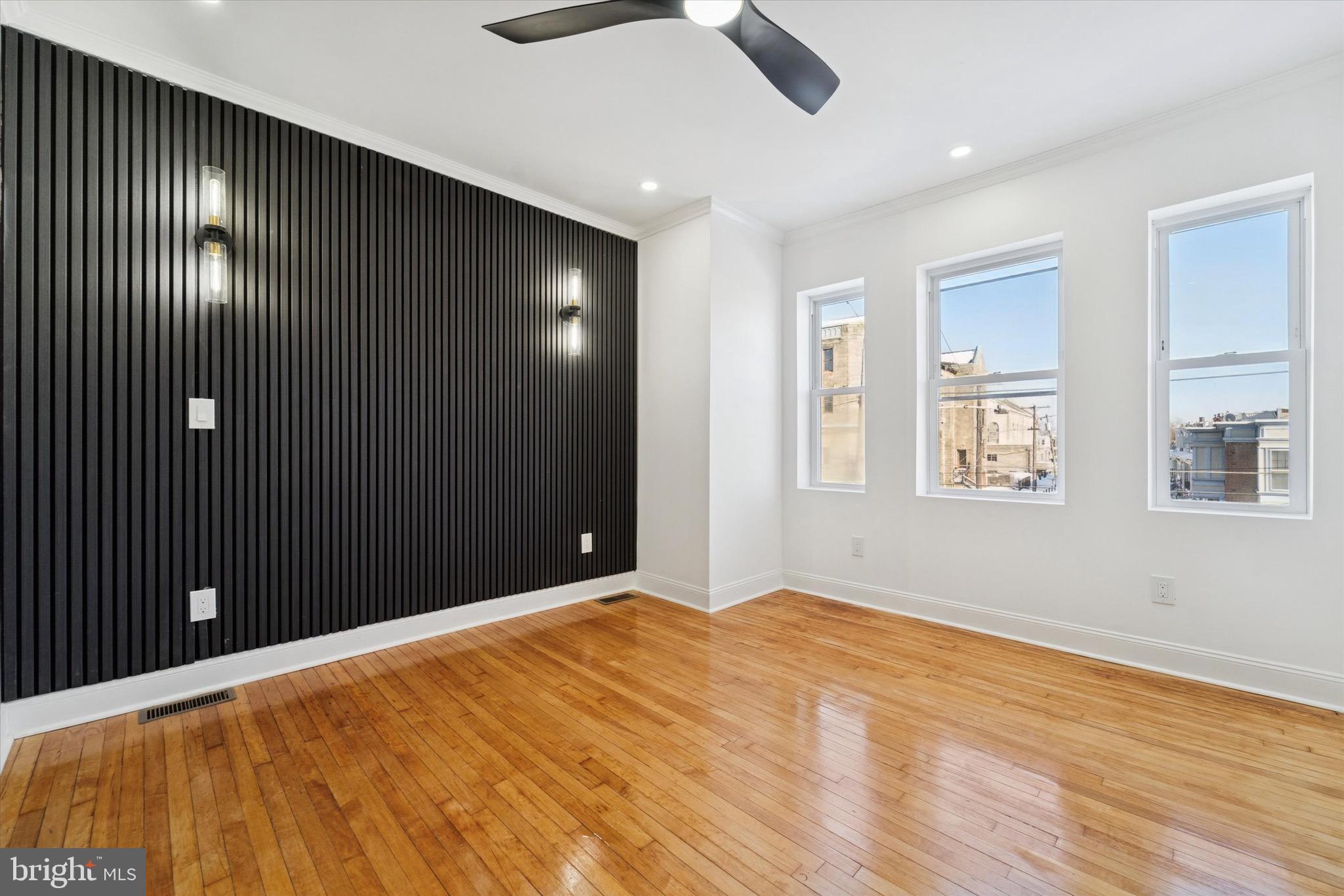 WEST OAK LANE - Residential