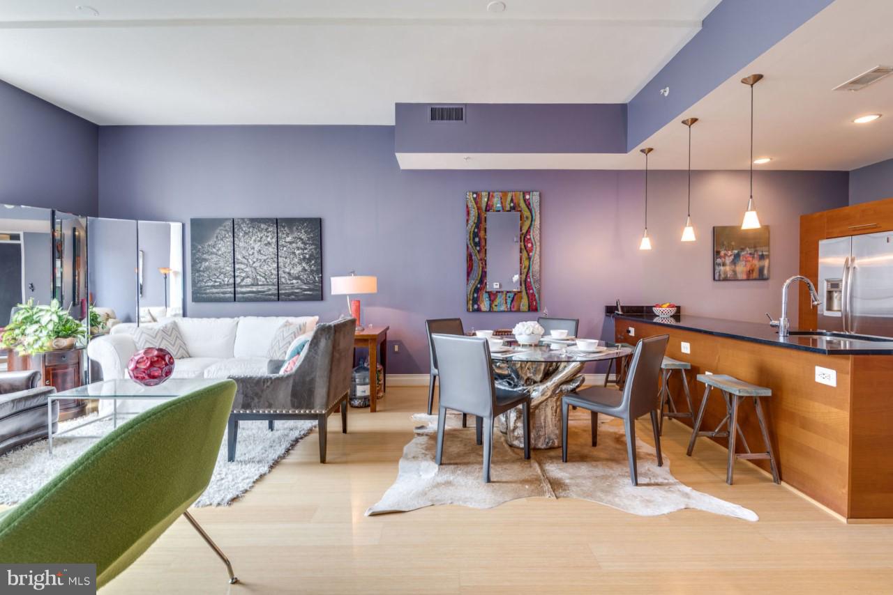 MIDTOWN ALEXANDRIA STATION CONDOMINIUM - Residential Lease