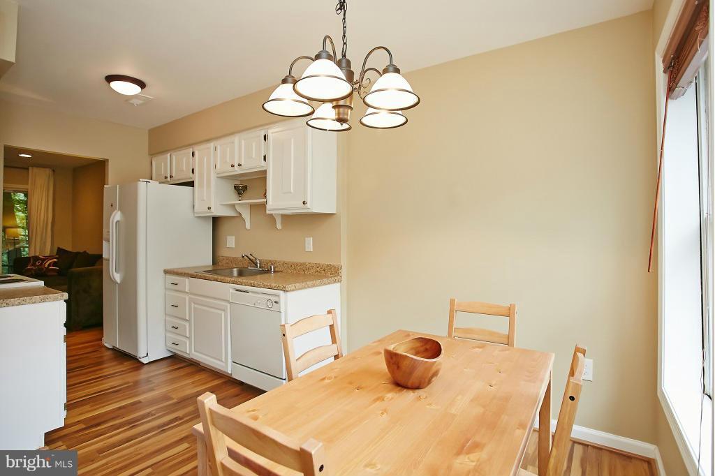 CHARING CROSS - Residential