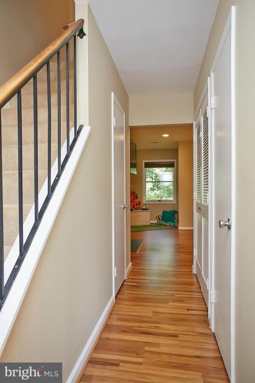 CHARING CROSS - Residential