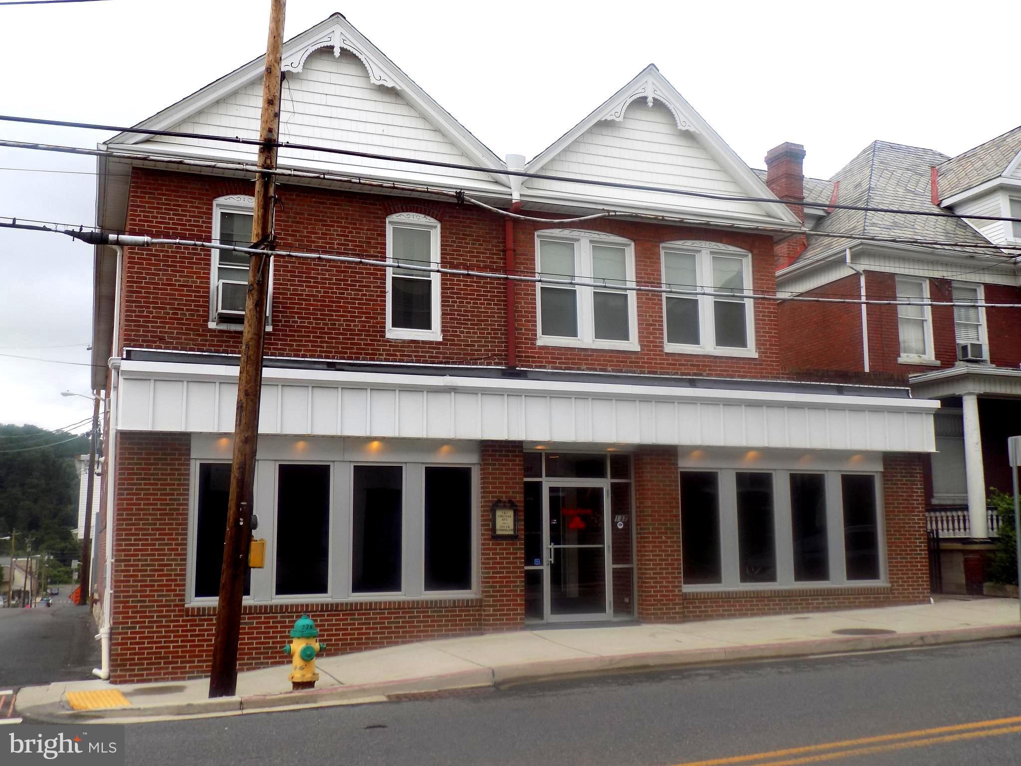 SOUTH END - Commercial Sale