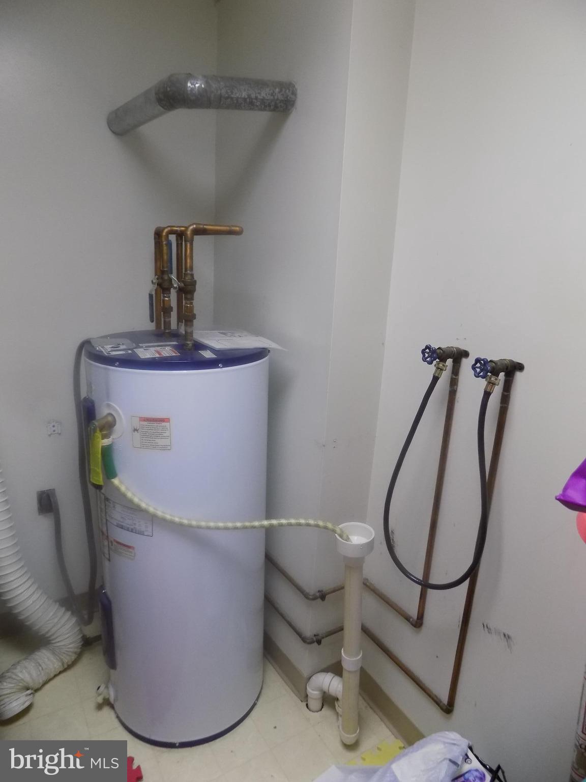 SOUTH END - Commercial Sale