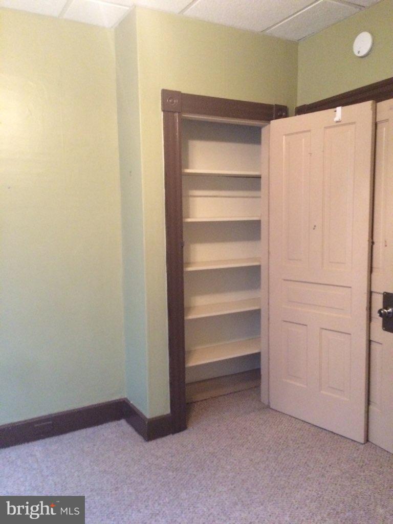 SOUTH END - Commercial Sale