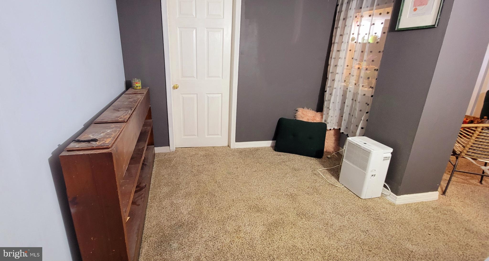 ROCKLEDGE - Residential