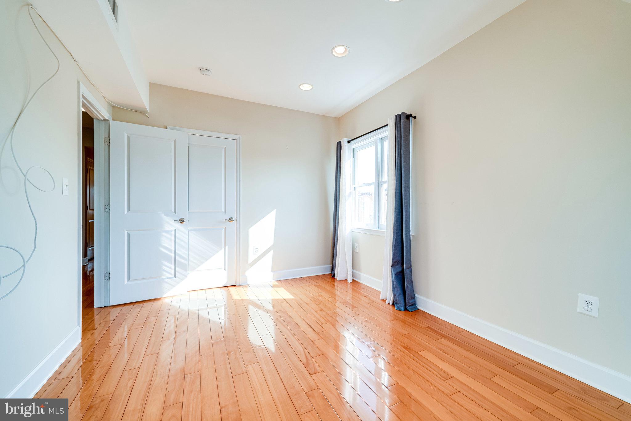 OLD TOWN - Residential