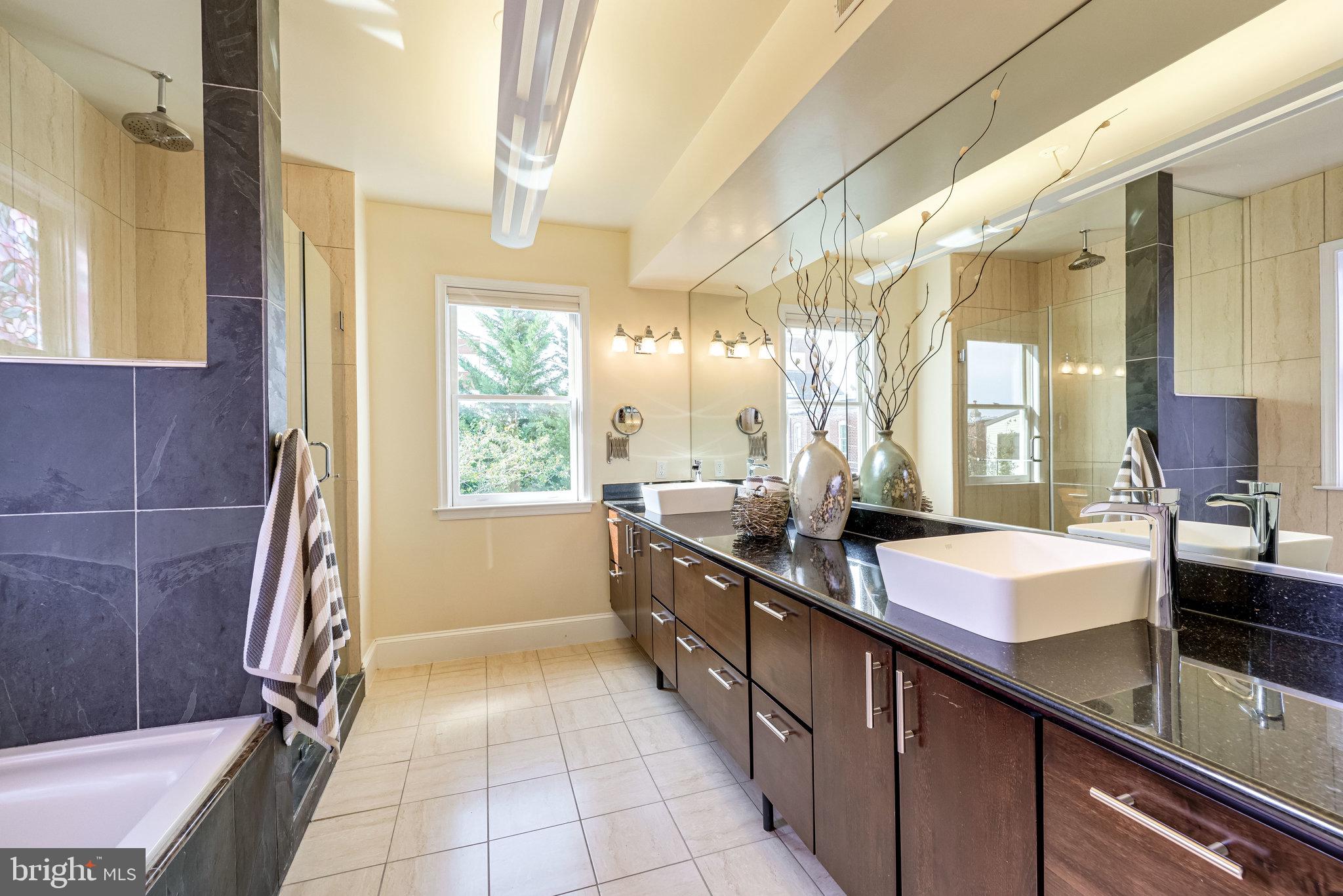 OLD TOWN - Residential