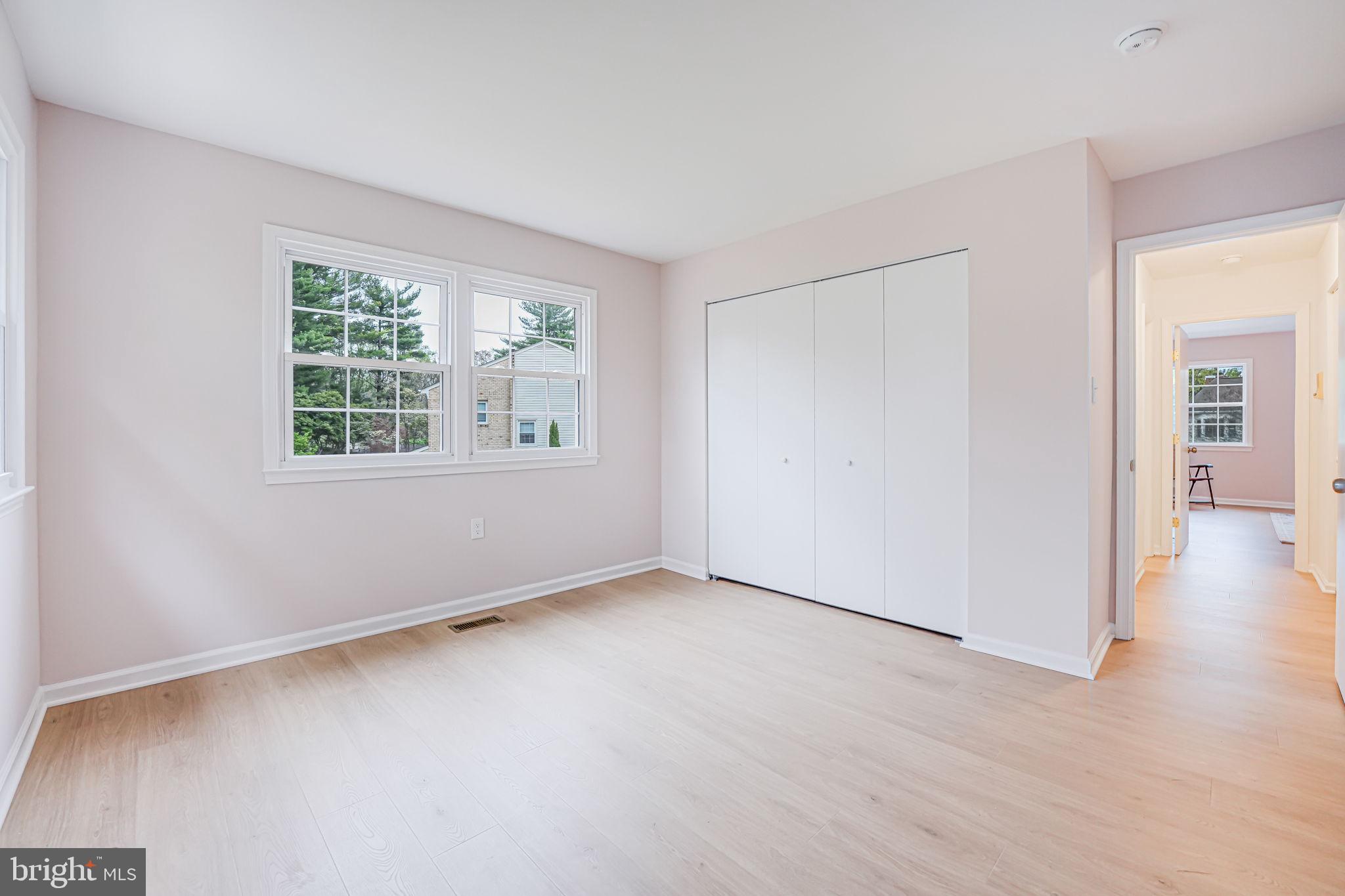 TOWNES OF MOOREFIELD - Residential