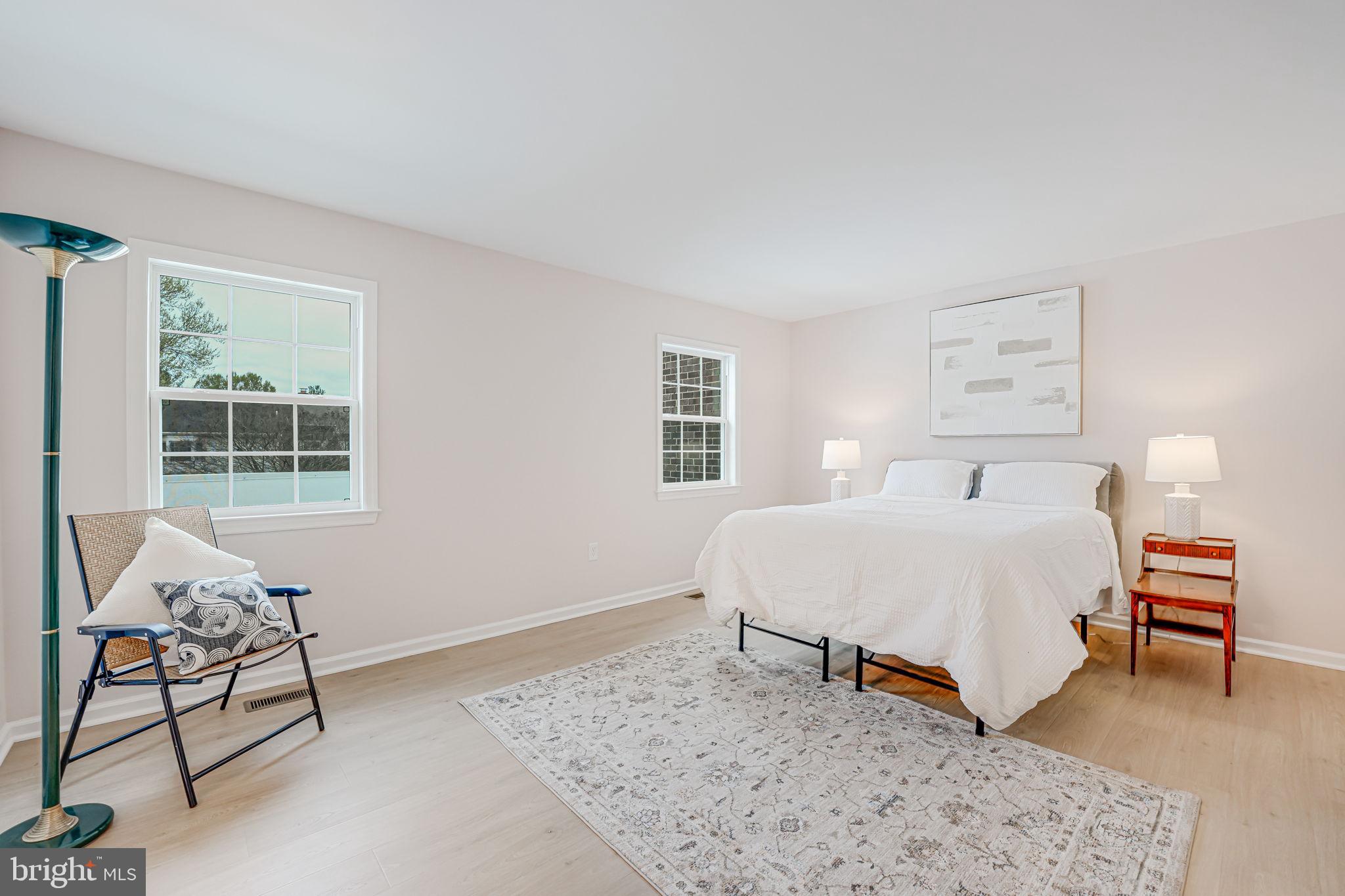 TOWNES OF MOOREFIELD - Residential