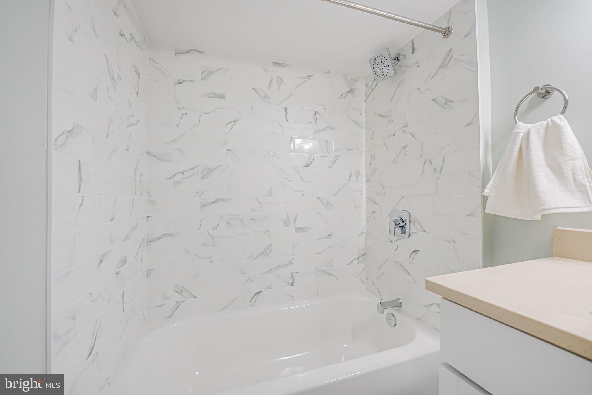 TOWNES OF MOOREFIELD - Residential