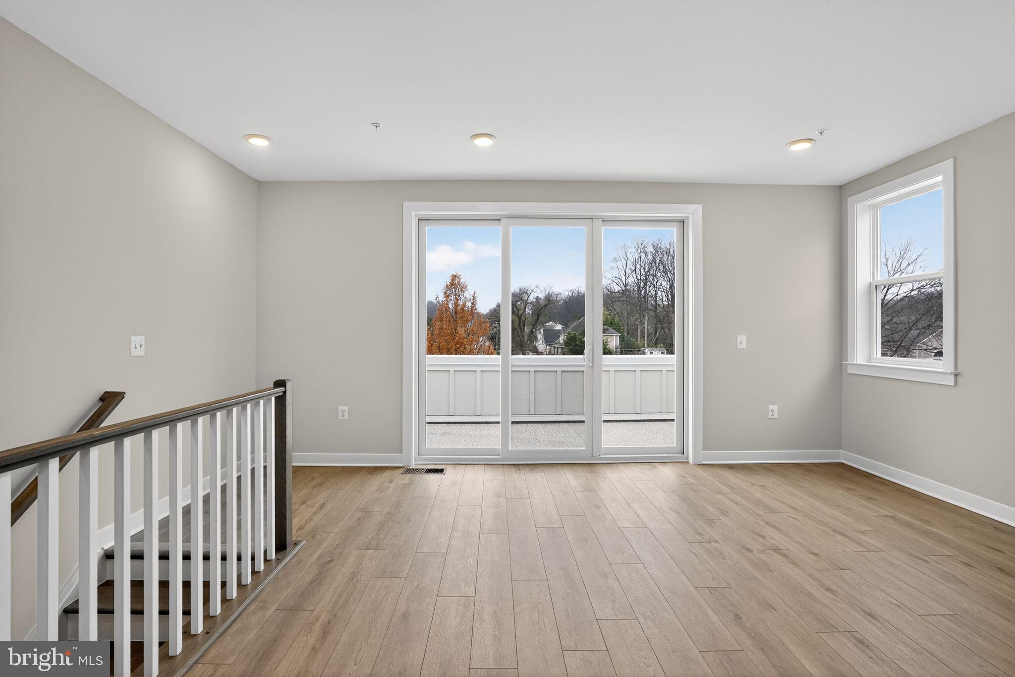 NORTHFAX WEST - Residential Lease