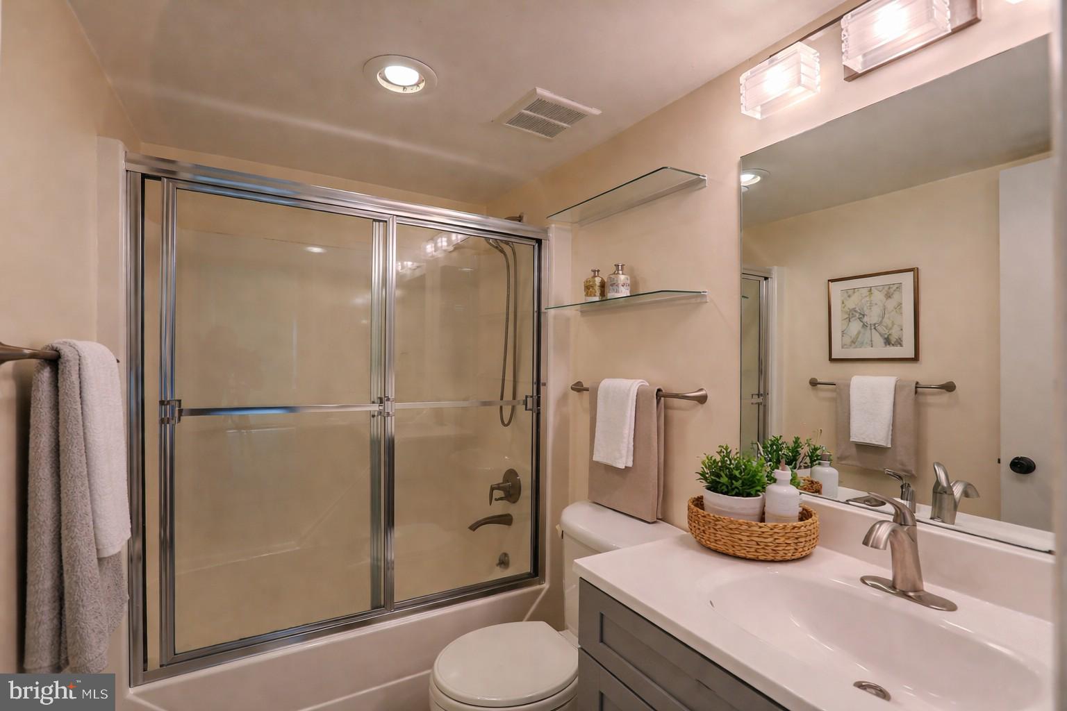 DRUMALDRY - Residential