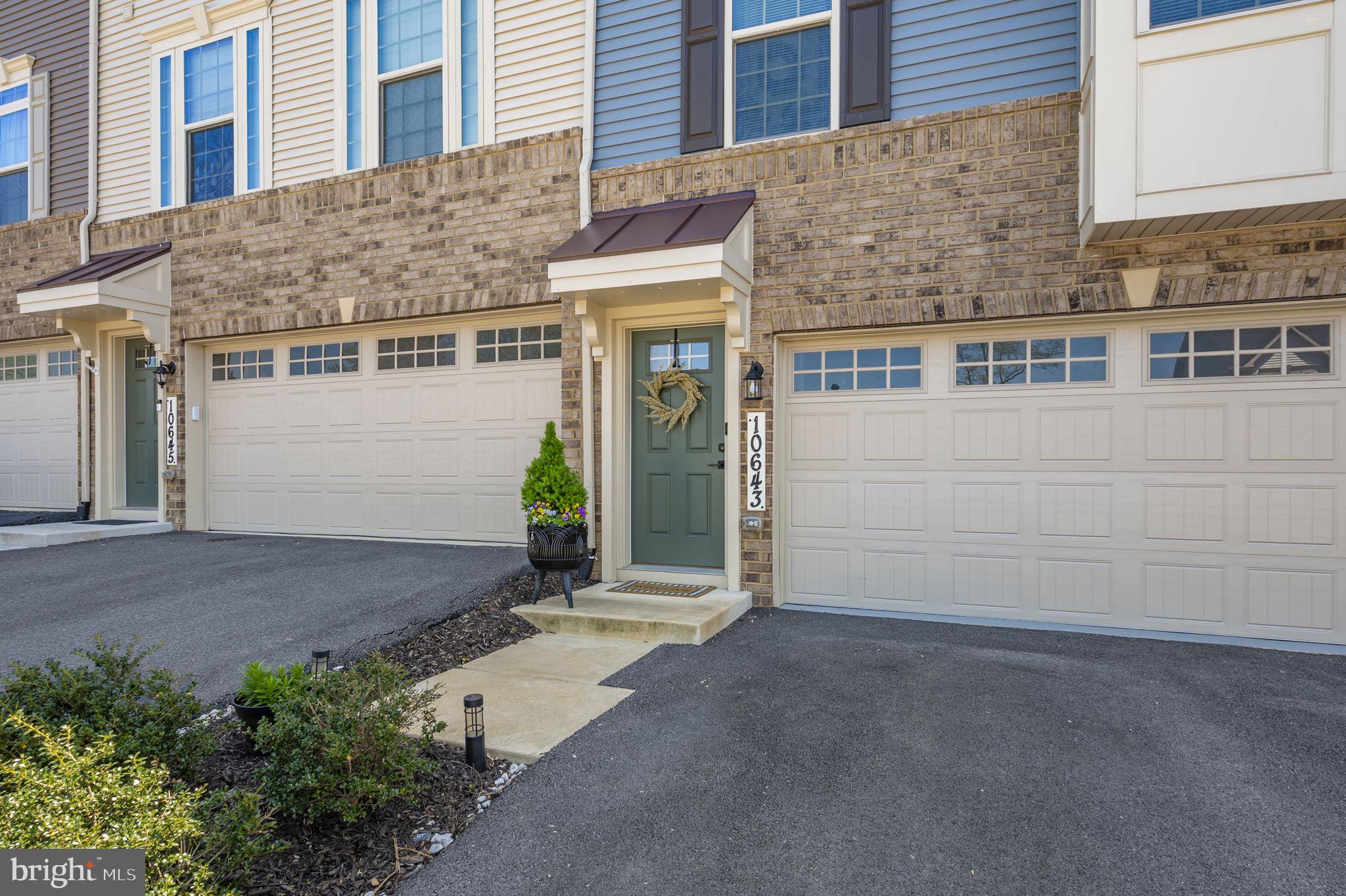 LAKE LINGANORE - Residential