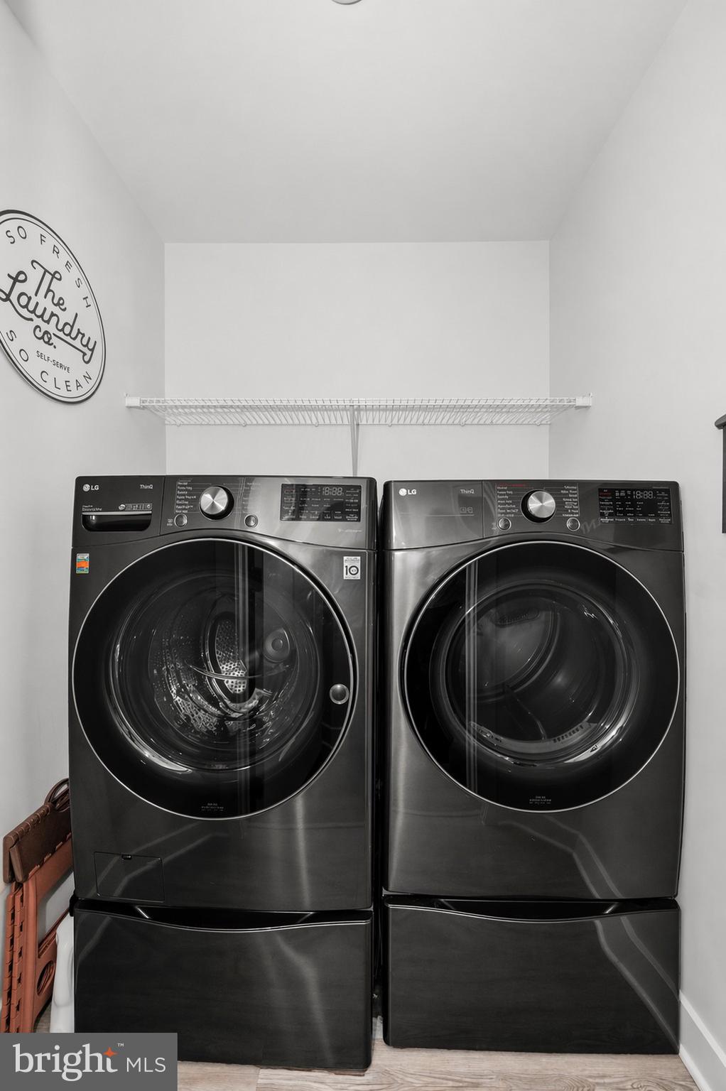 LAKE LINGANORE - Residential