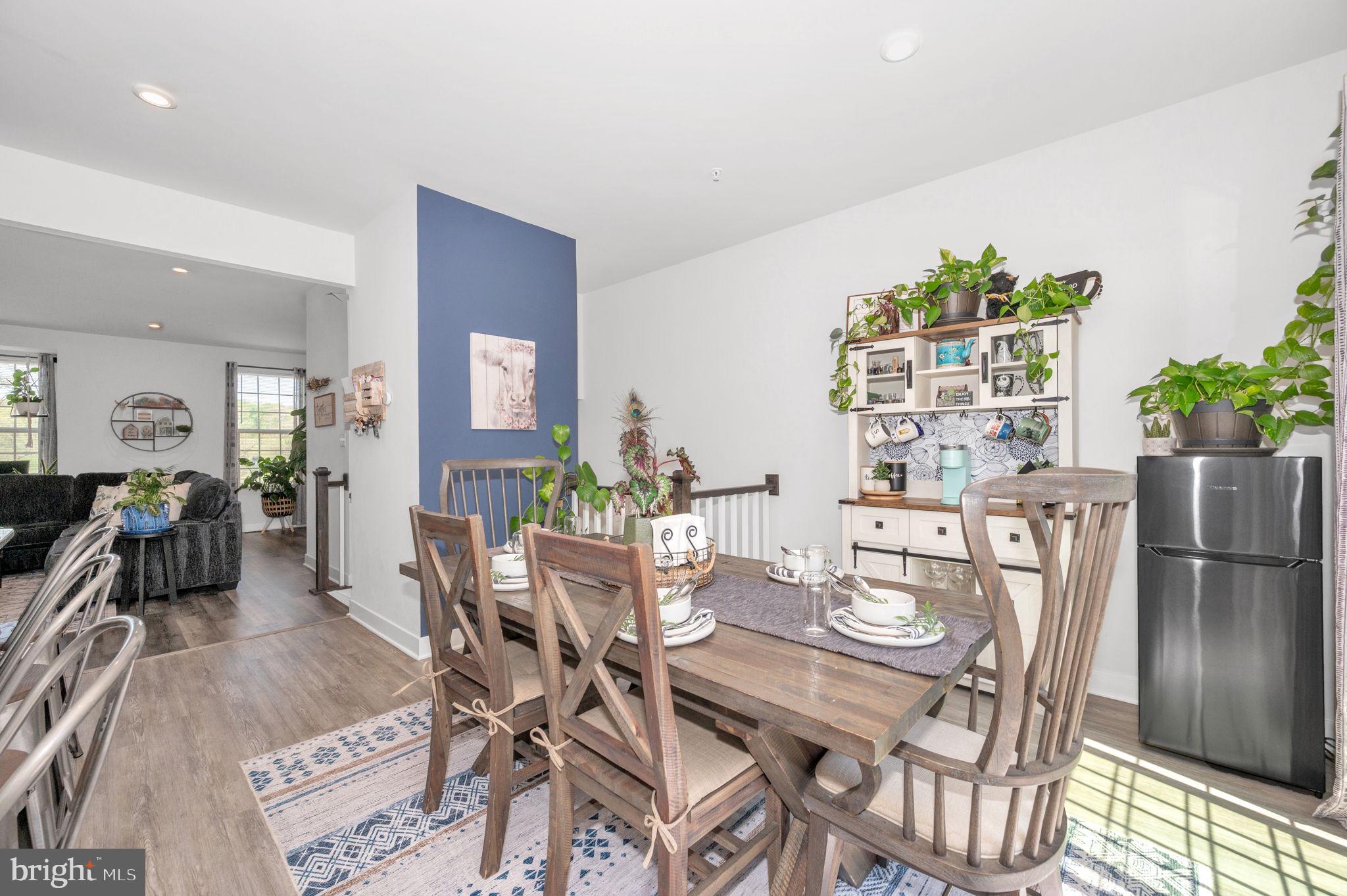 LAKE LINGANORE - Residential