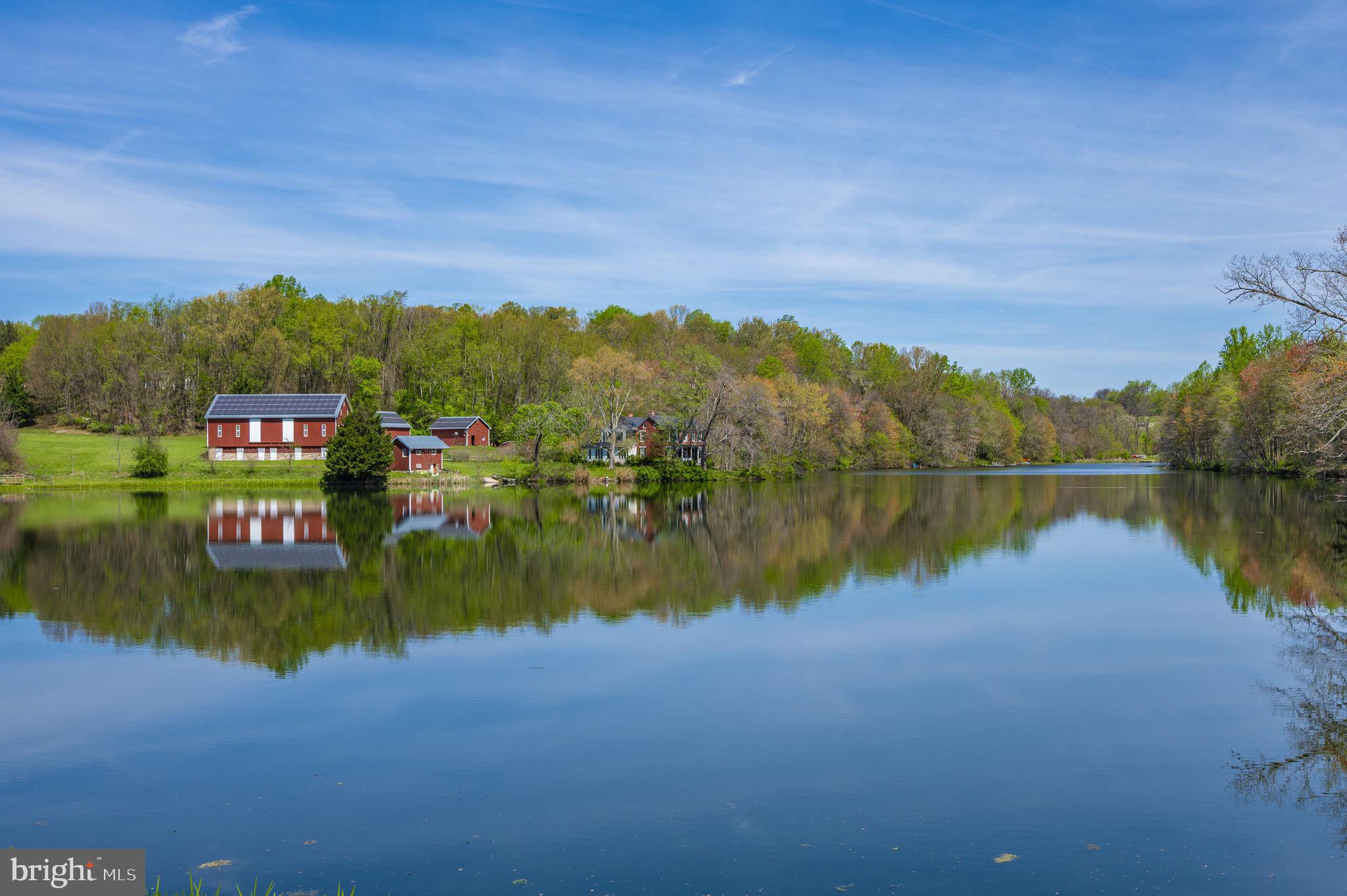 LAKE LINGANORE - Residential