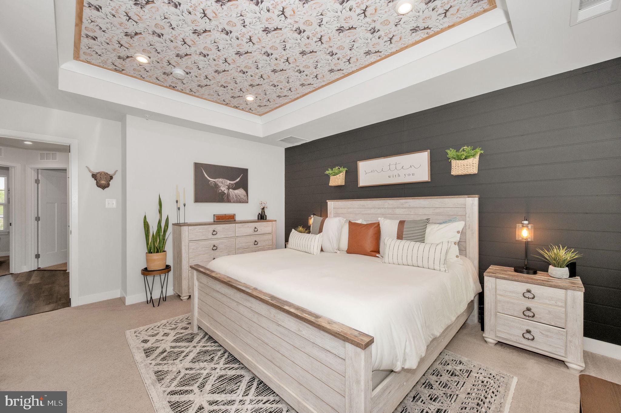 LAKE LINGANORE - Residential