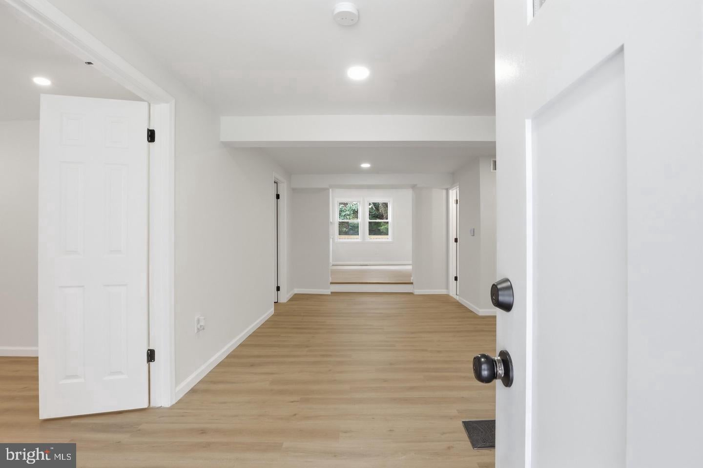 105 SIMMONS LANE