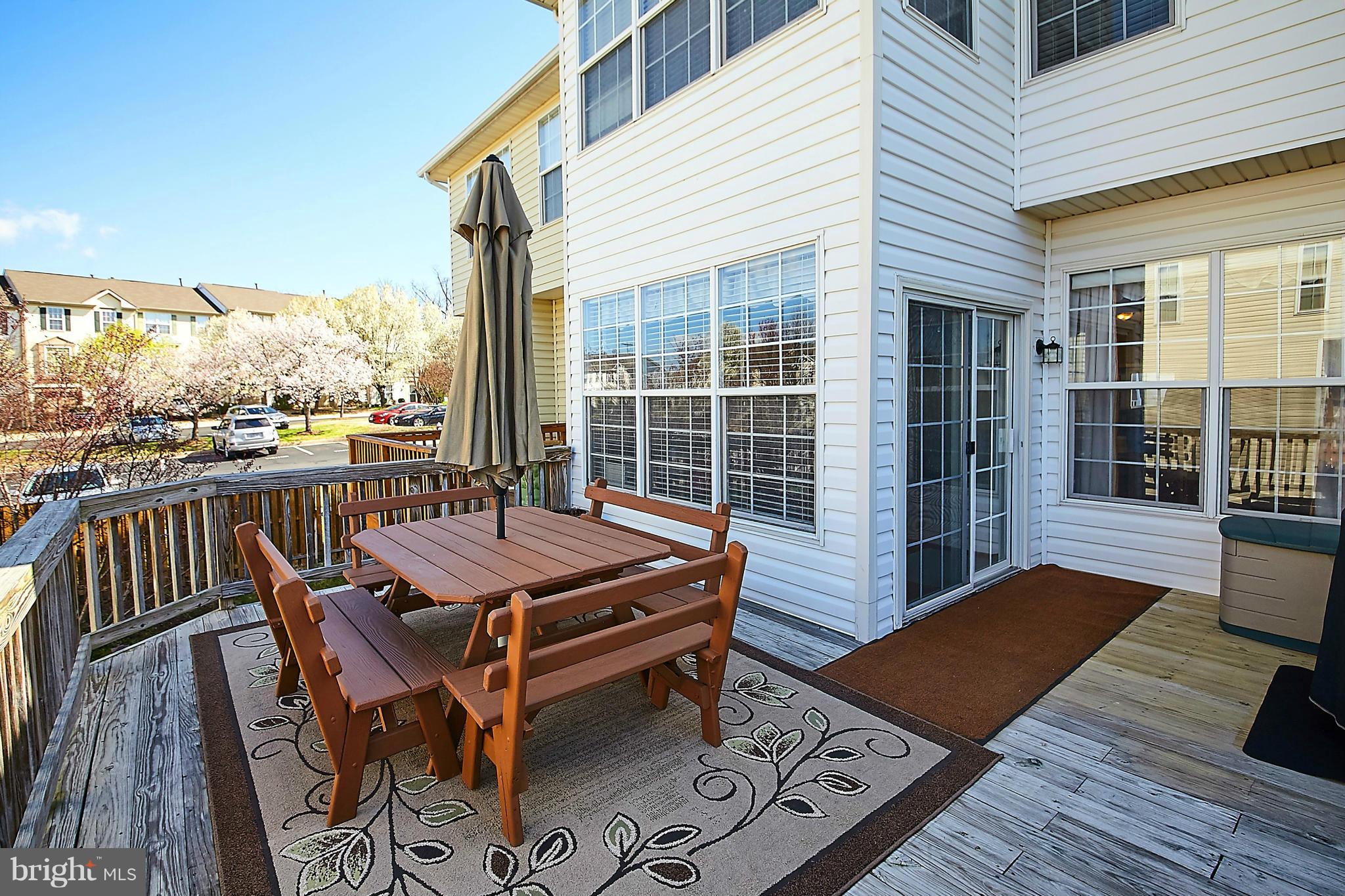 COMPTON VILLAGE - Residential