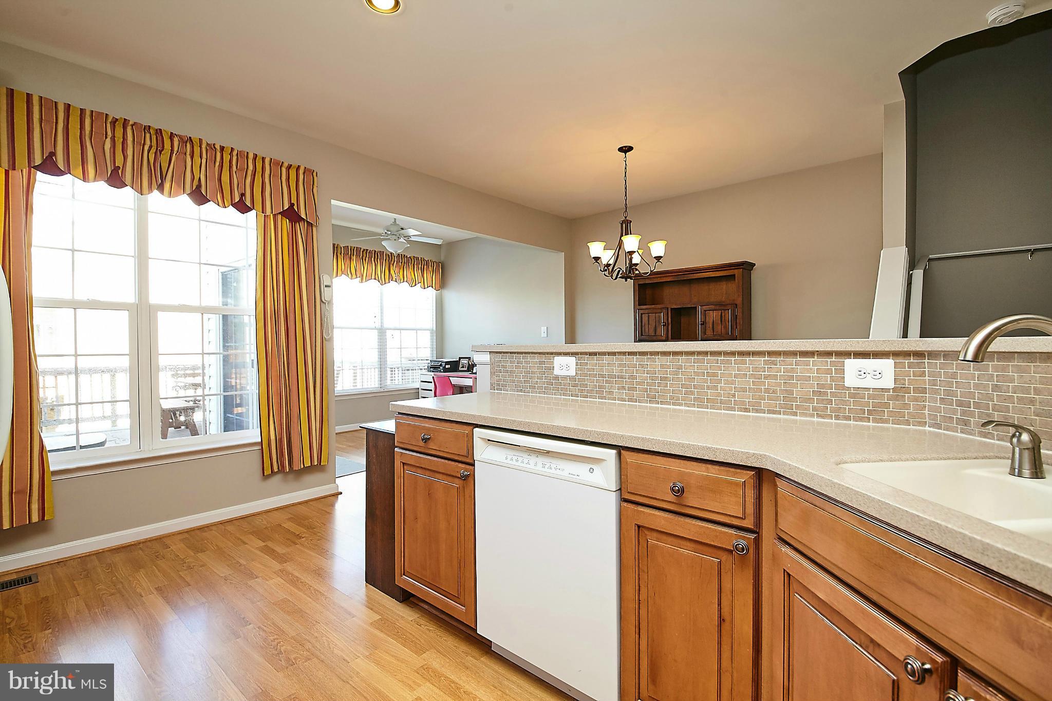 COMPTON VILLAGE - Residential