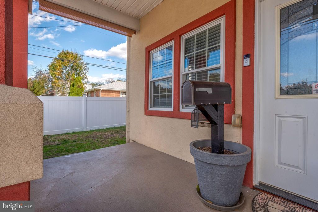 Photo of 548 Lincoln Street, STEELTON, PA 17113 (MLS # PADA2051236)