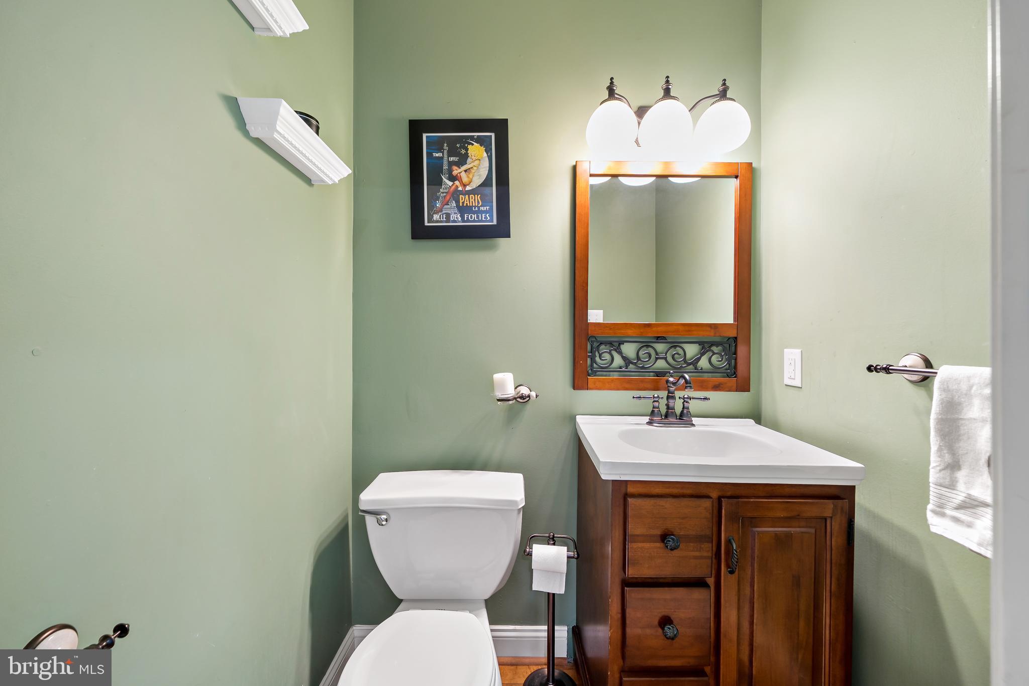 CONSHOHOCKEN - Residential