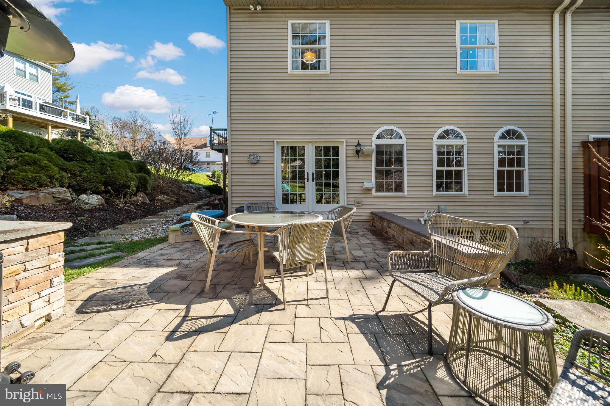 CONSHOHOCKEN - Residential