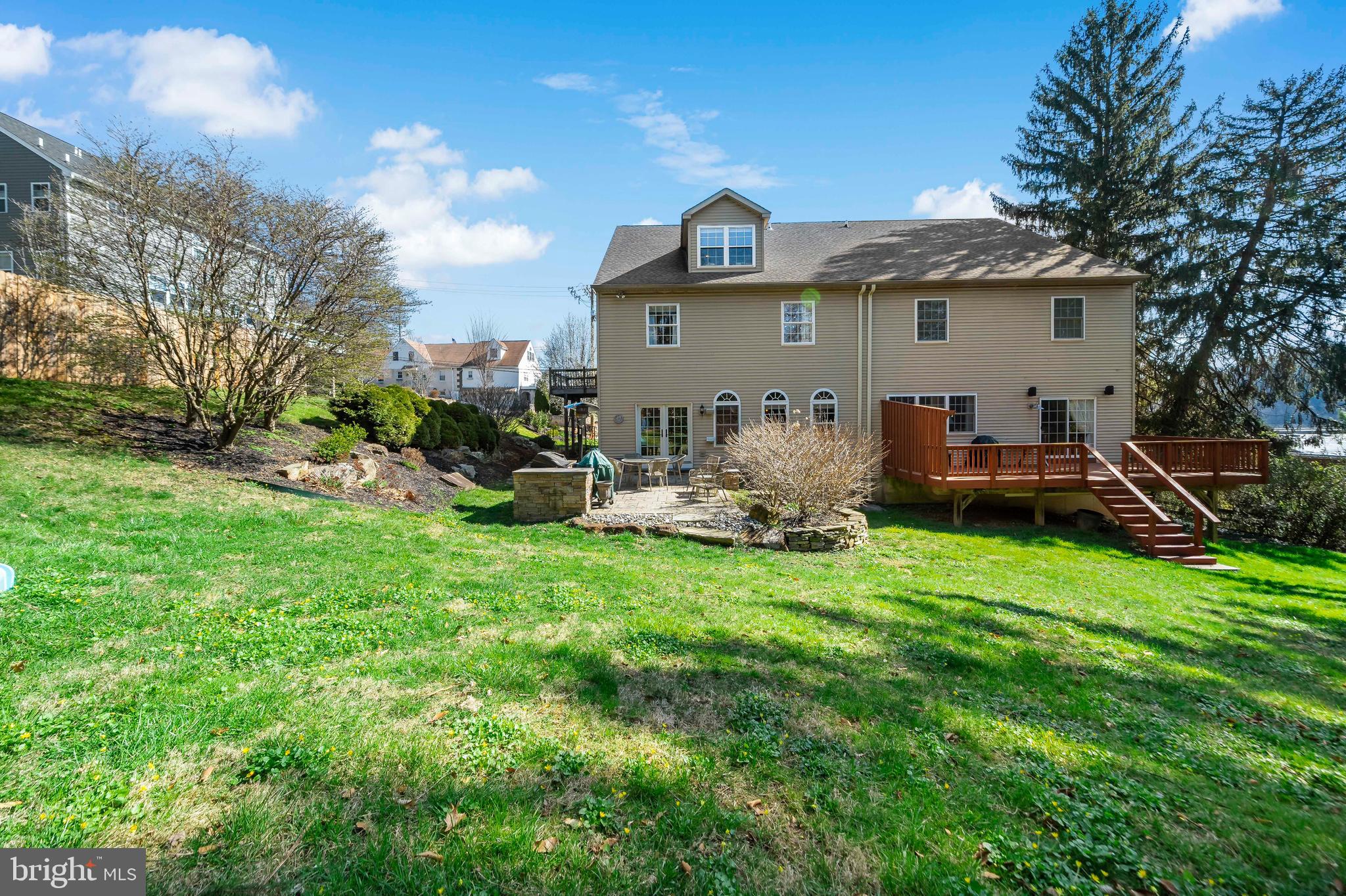 CONSHOHOCKEN - Residential