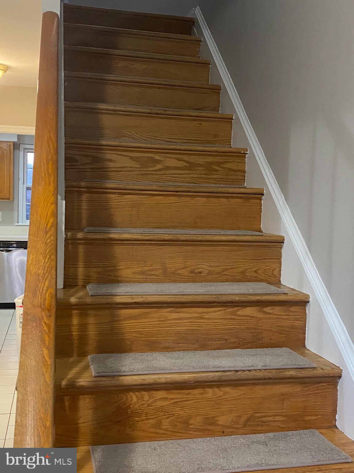 STRATHMEADE SQUARE - Residential Lease