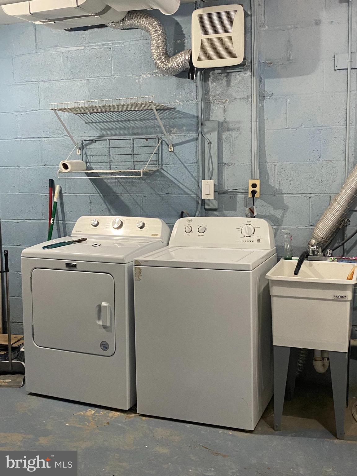 STRATHMEADE SQUARE - Residential Lease