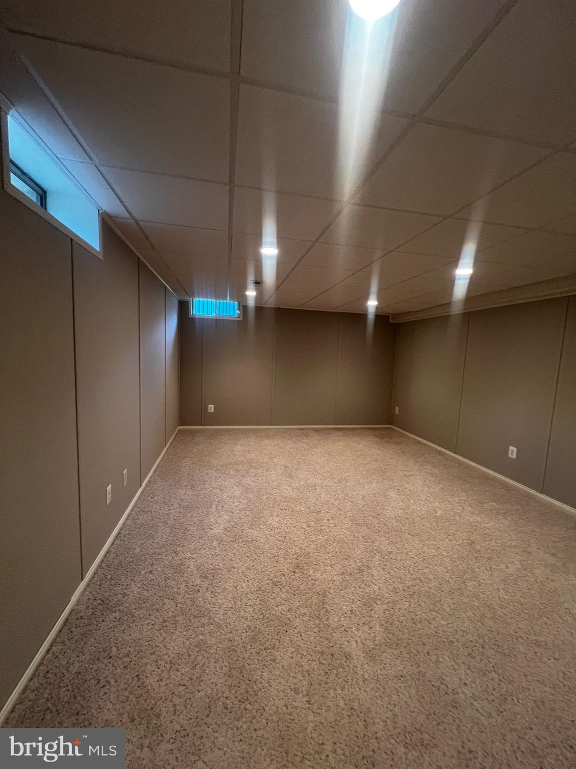 CARDINAL CROSSING - Residential Lease