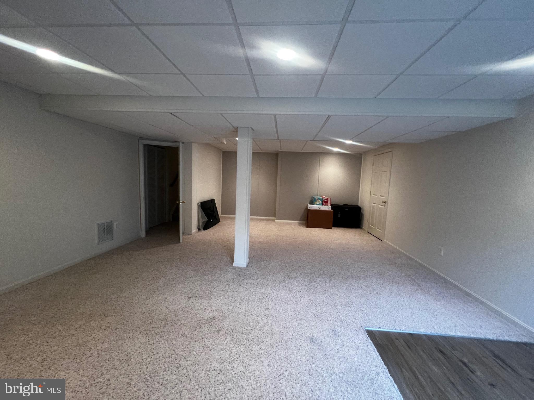 CARDINAL CROSSING - Residential Lease