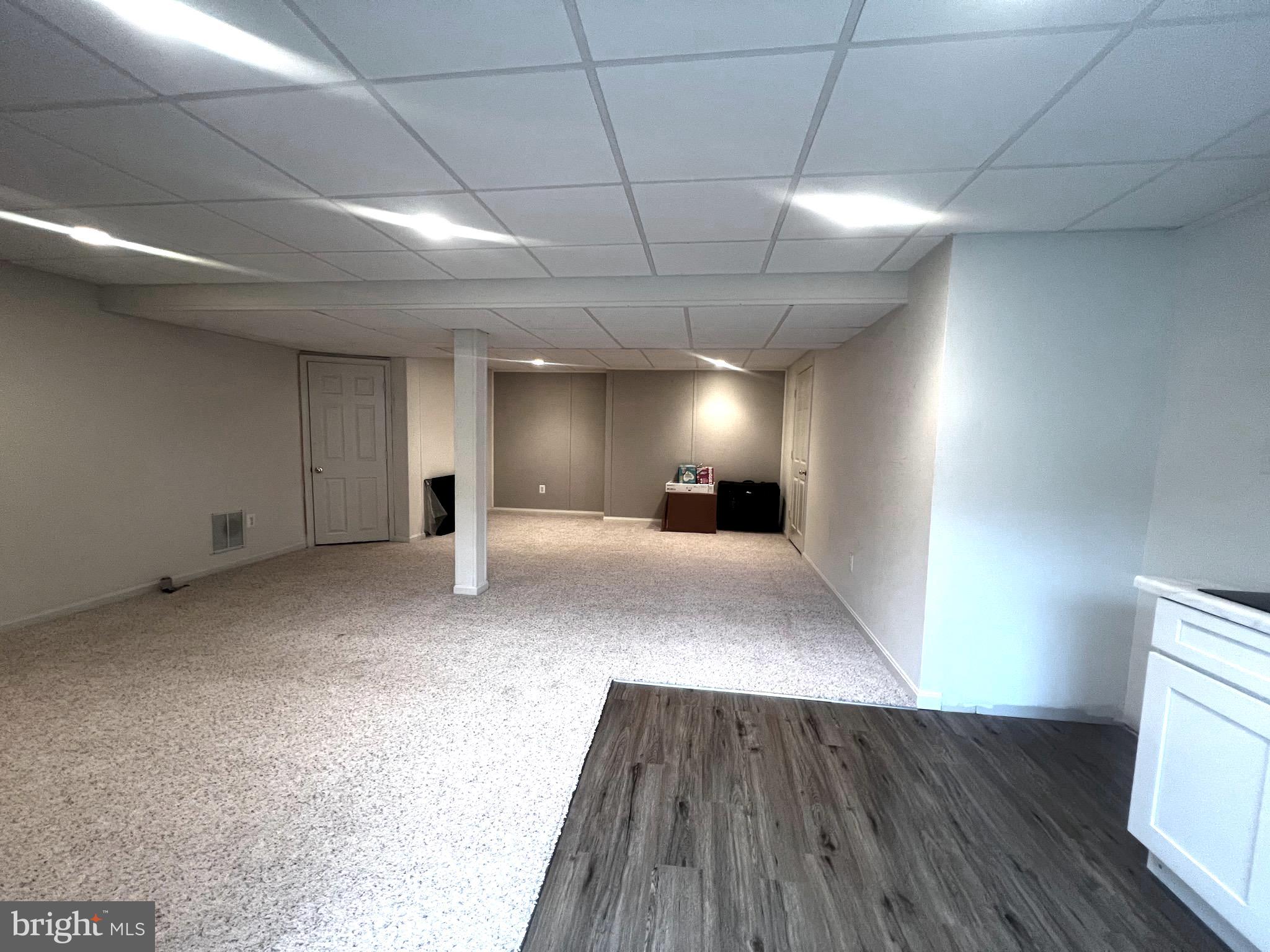 CARDINAL CROSSING - Residential Lease