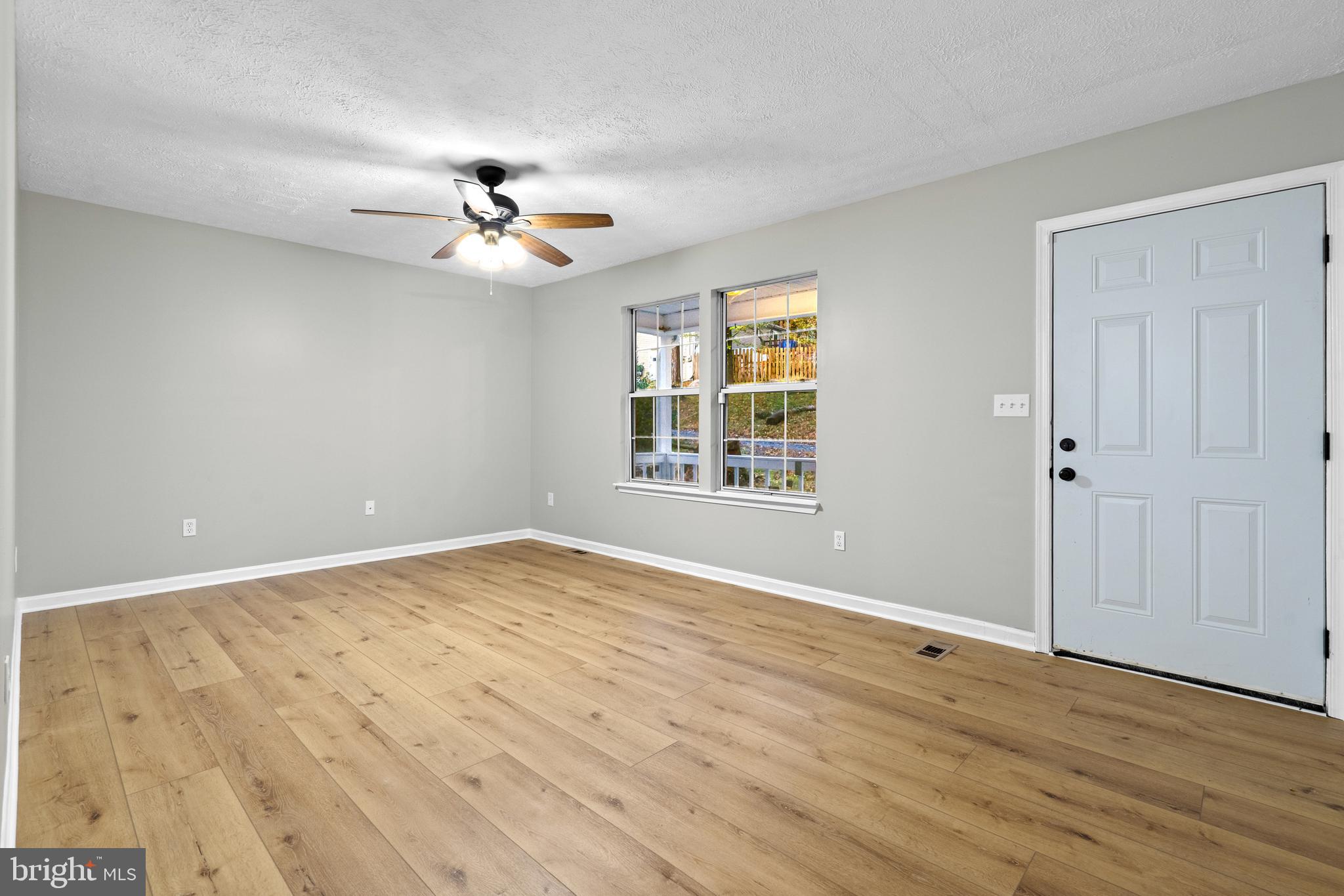 SHANNONDALE - Residential