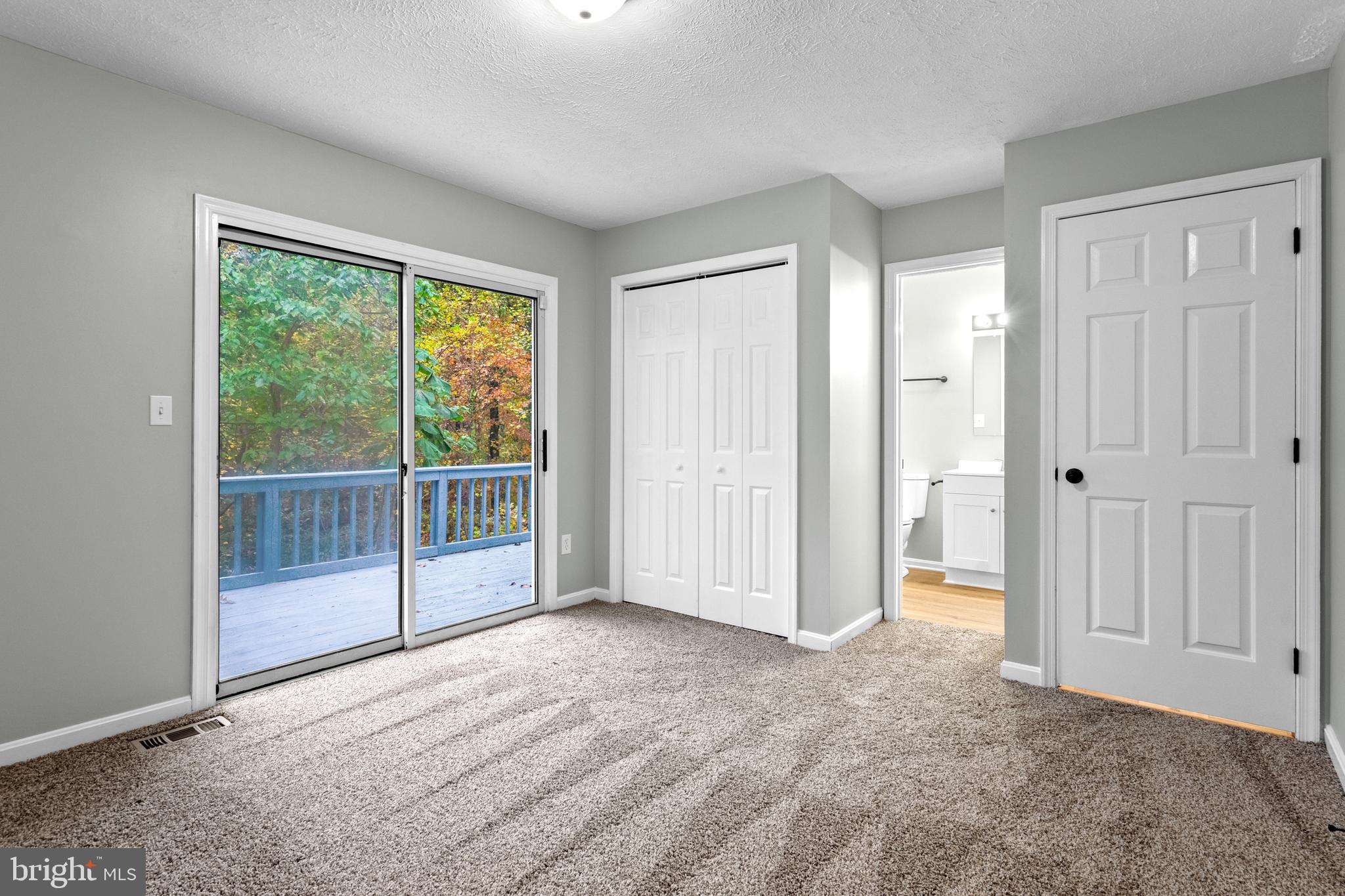 SHANNONDALE - Residential