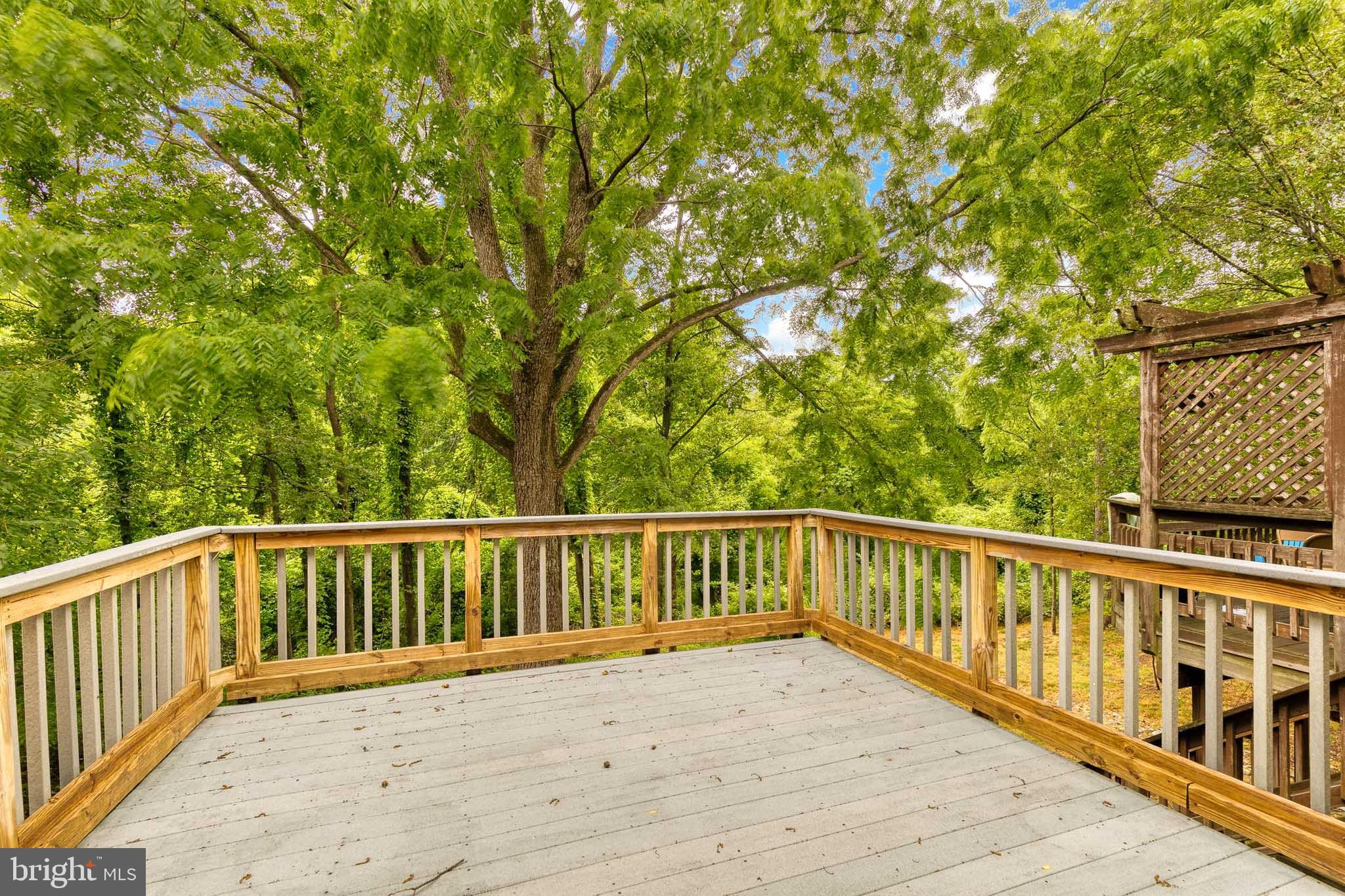 BROOKSIDE - Residential