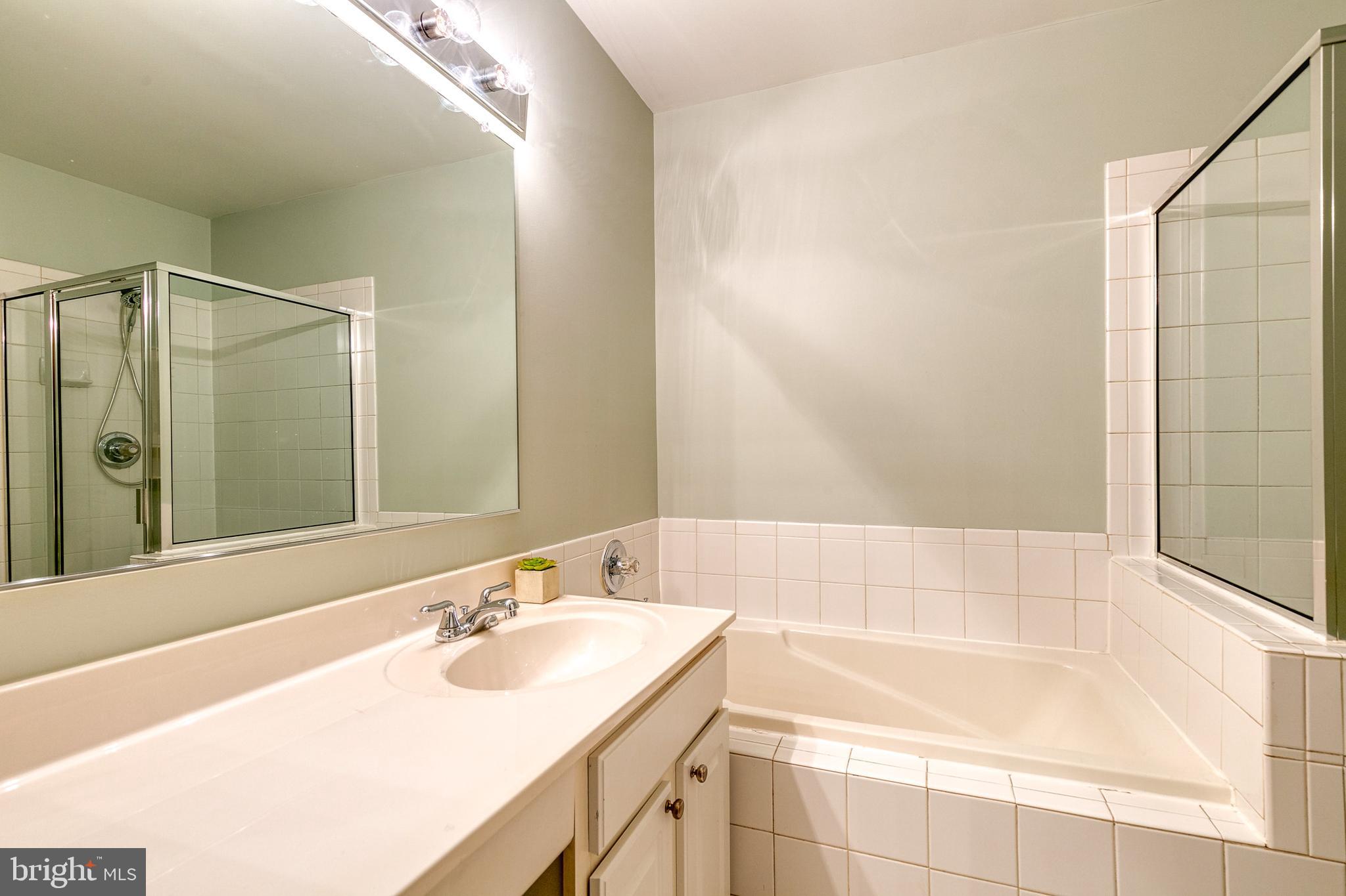 BROOKSIDE - Residential