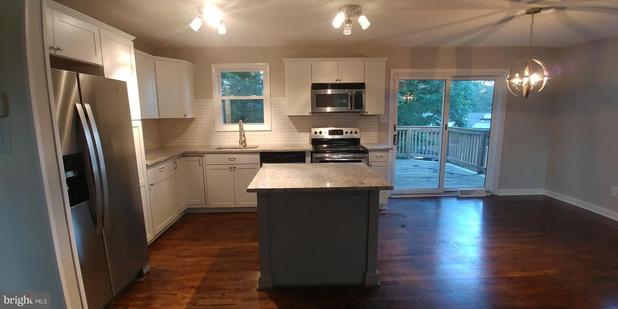 NORTH INDIAN HEAD ESTATES - Residential