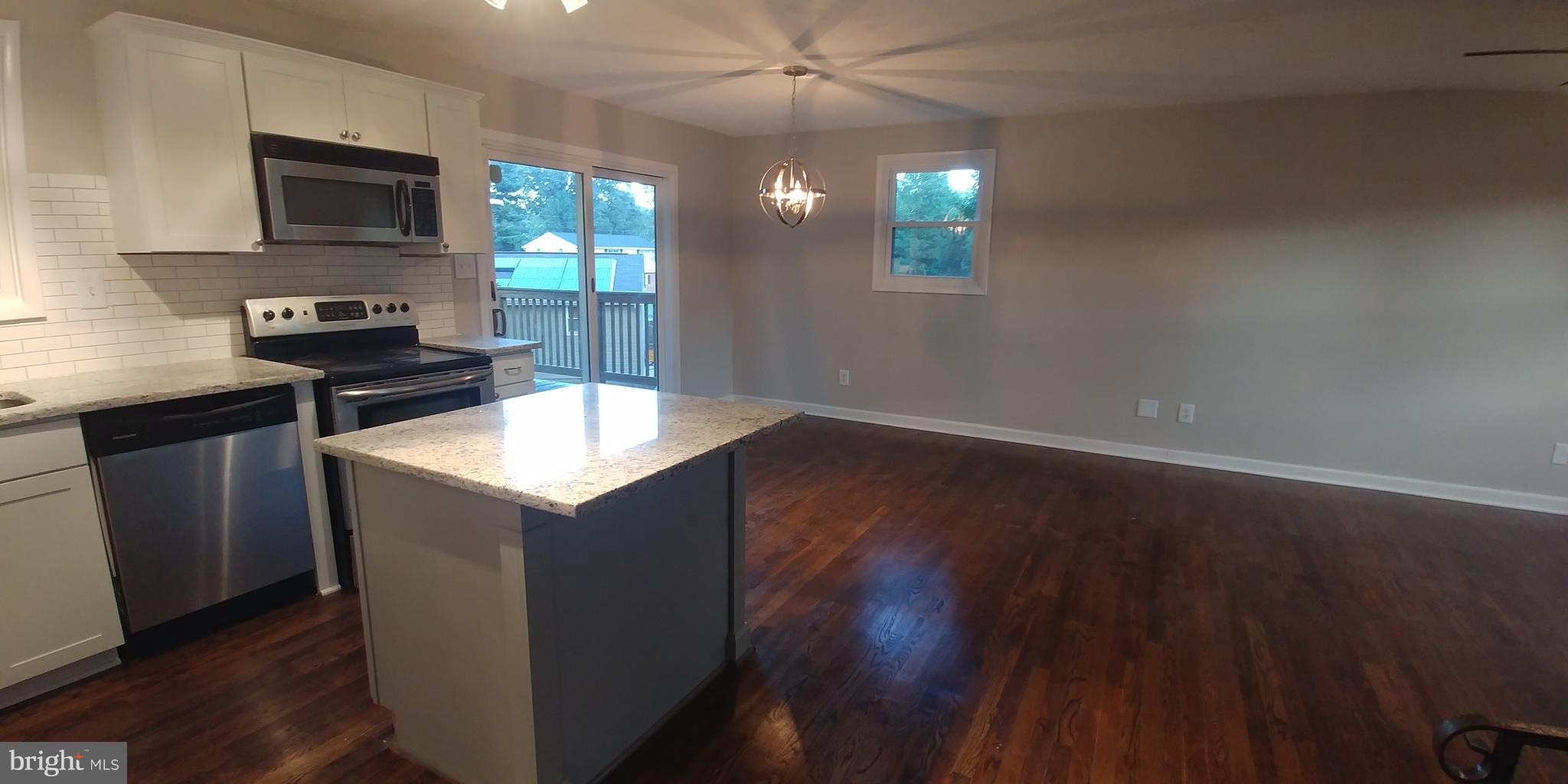 NORTH INDIAN HEAD ESTATES - Residential